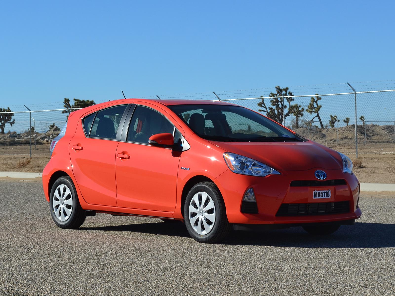 2013 TOYOTA PRIUS C crash image