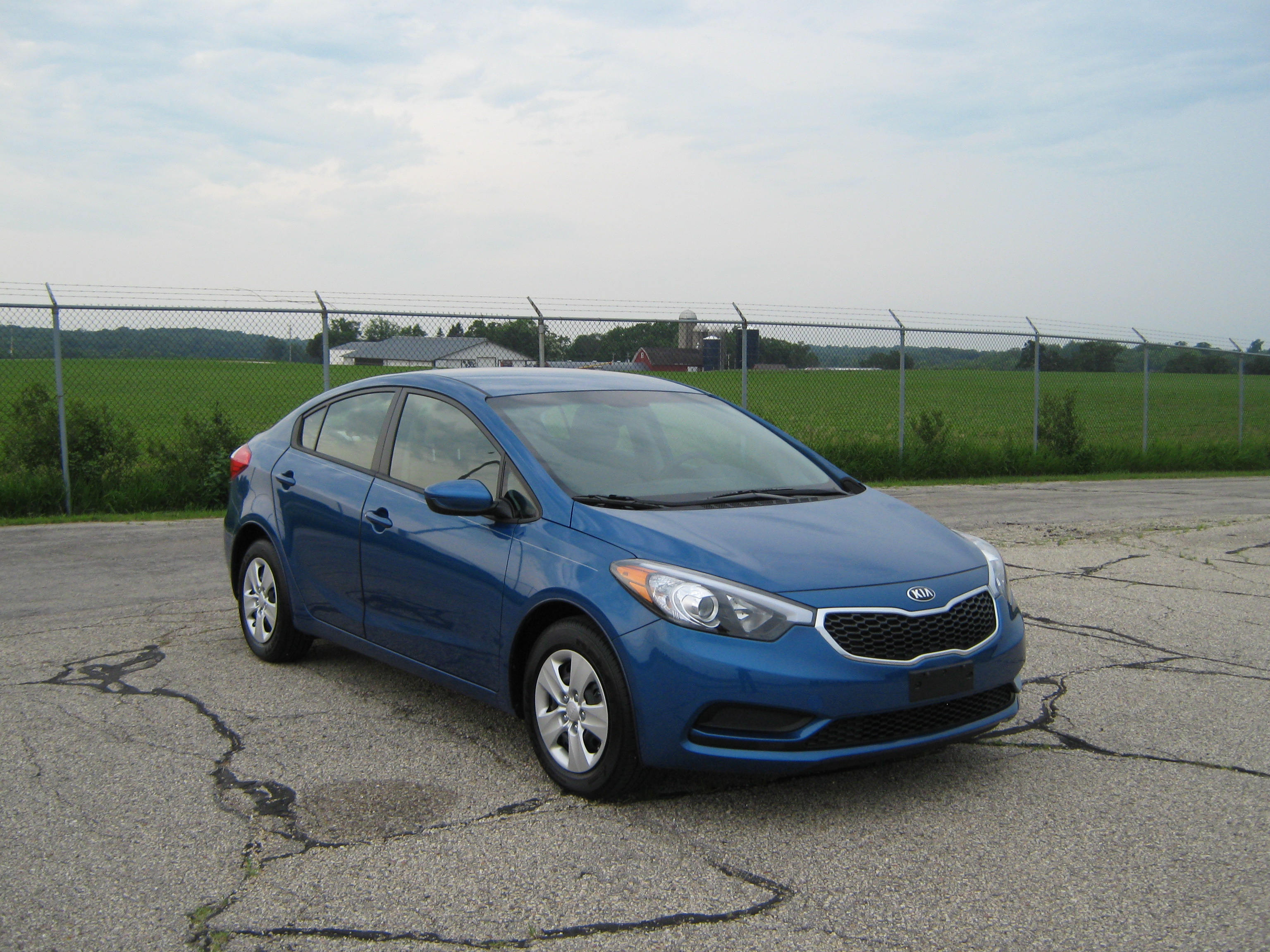 2014 KIA FORTE crash-test photo