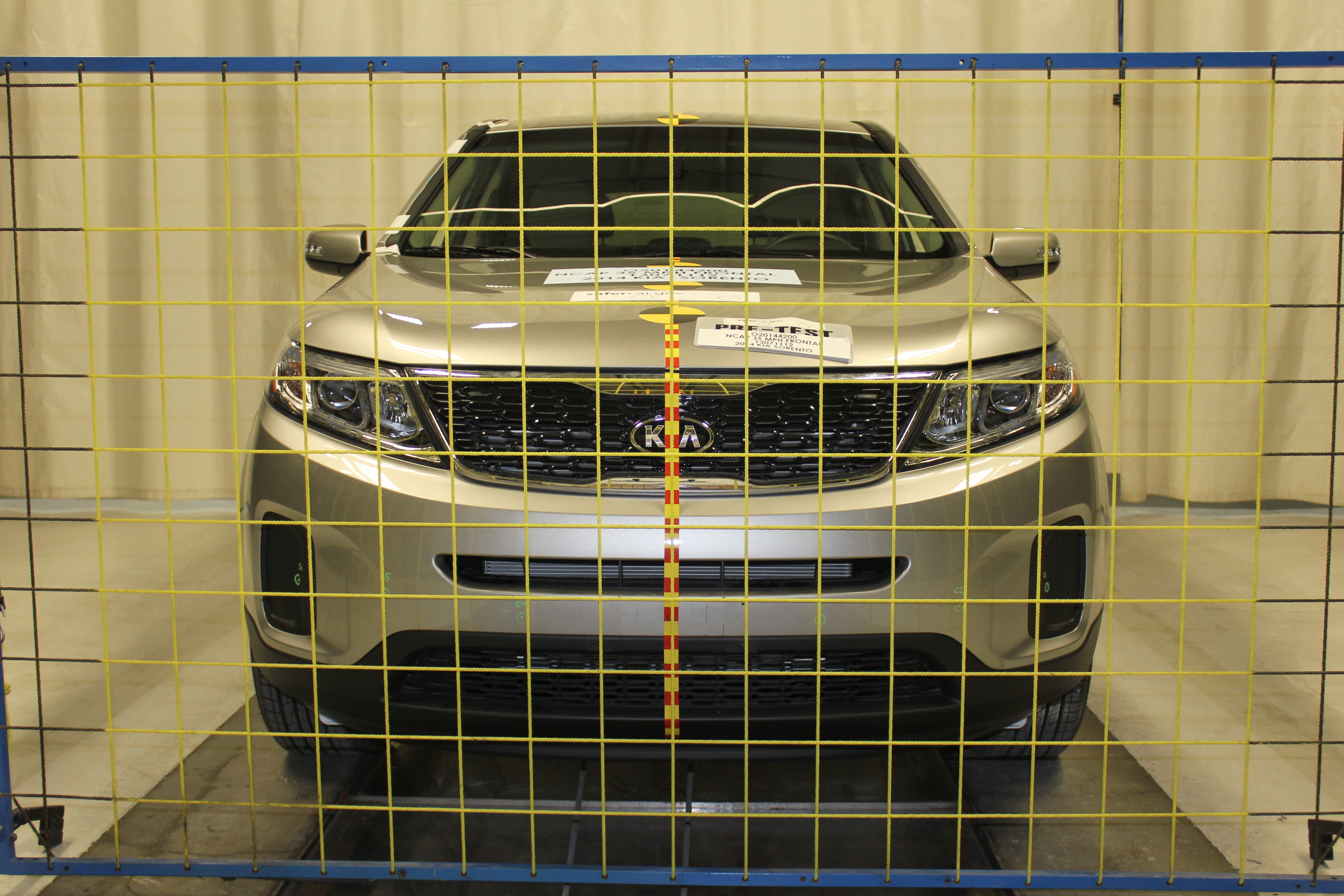 2014 KIA SORENTO crash image