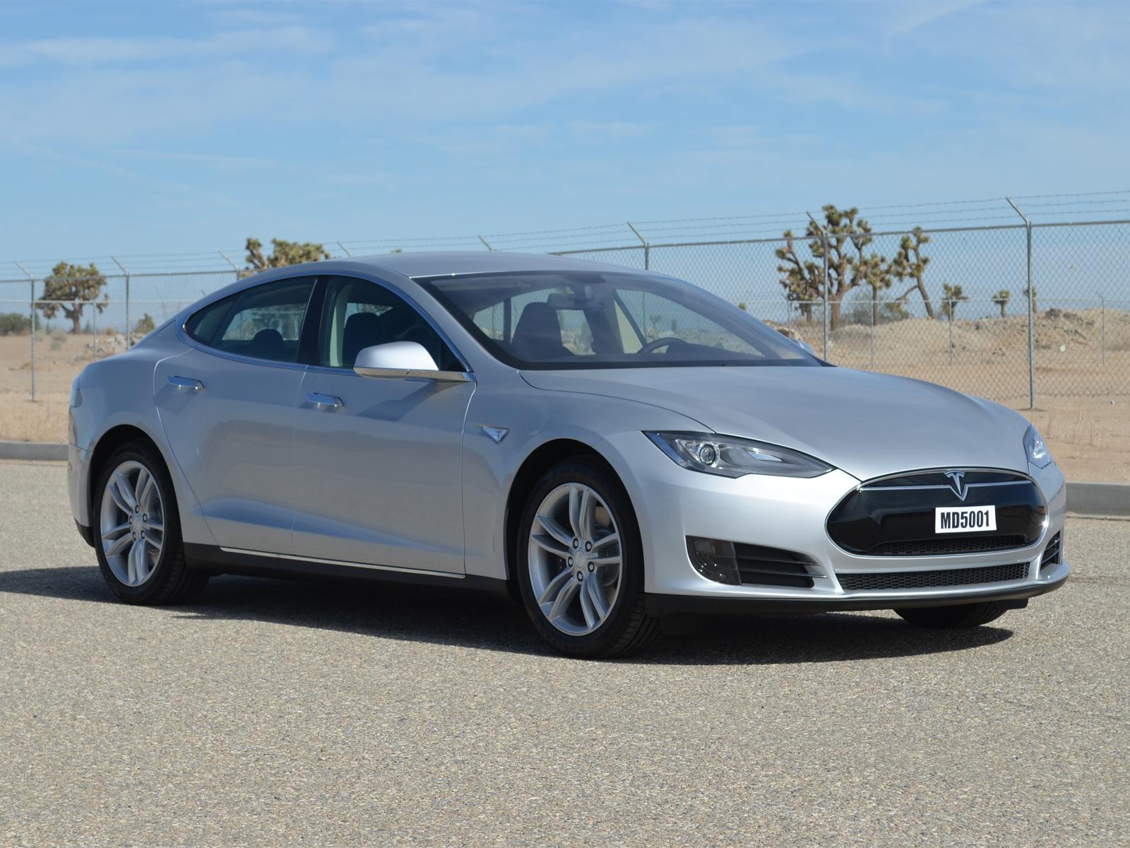 2013 TESLA MODEL S crash image
