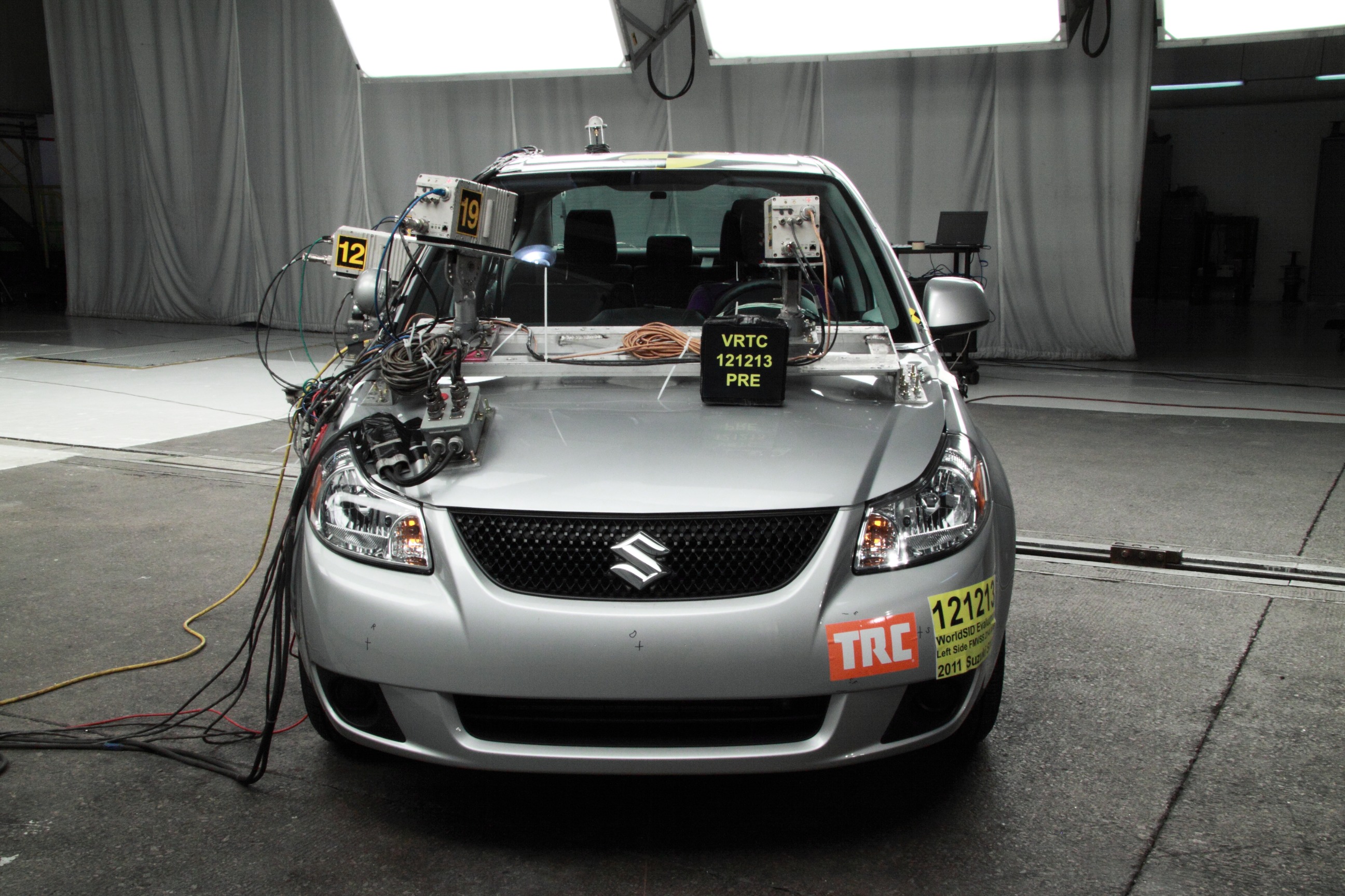 2011 SUZUKI SX4 crash image
