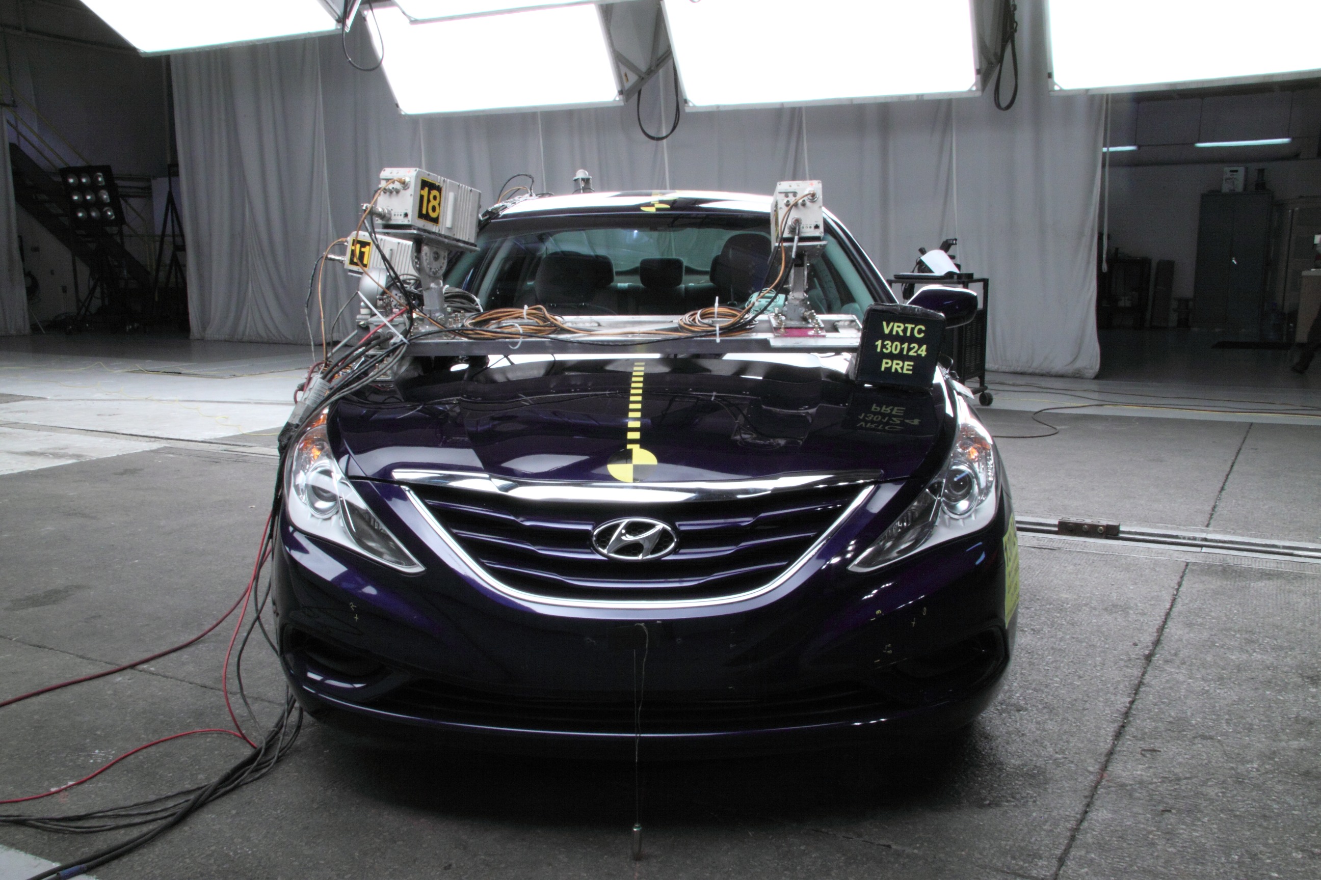 2011 HYUNDAI SONATA crash image