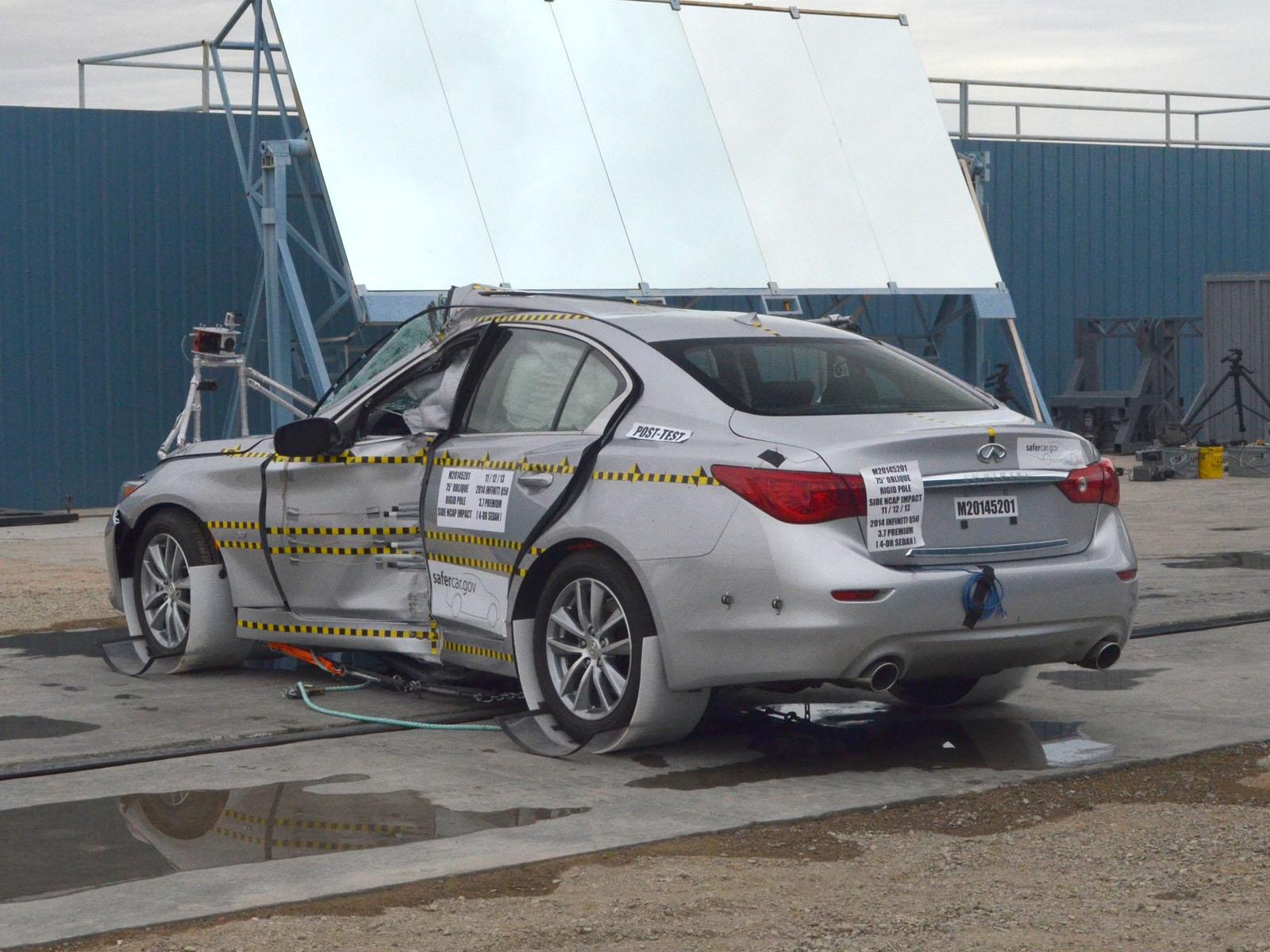 2014 INFINITI Q50 crash image 10