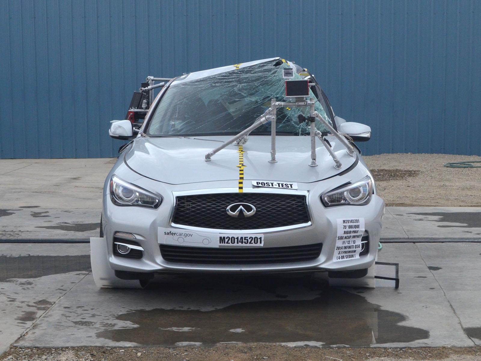2014 INFINITI Q50 crash image 4