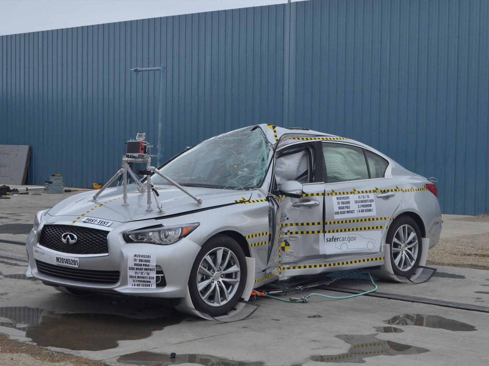 2014 INFINITI Q50 crash image 6