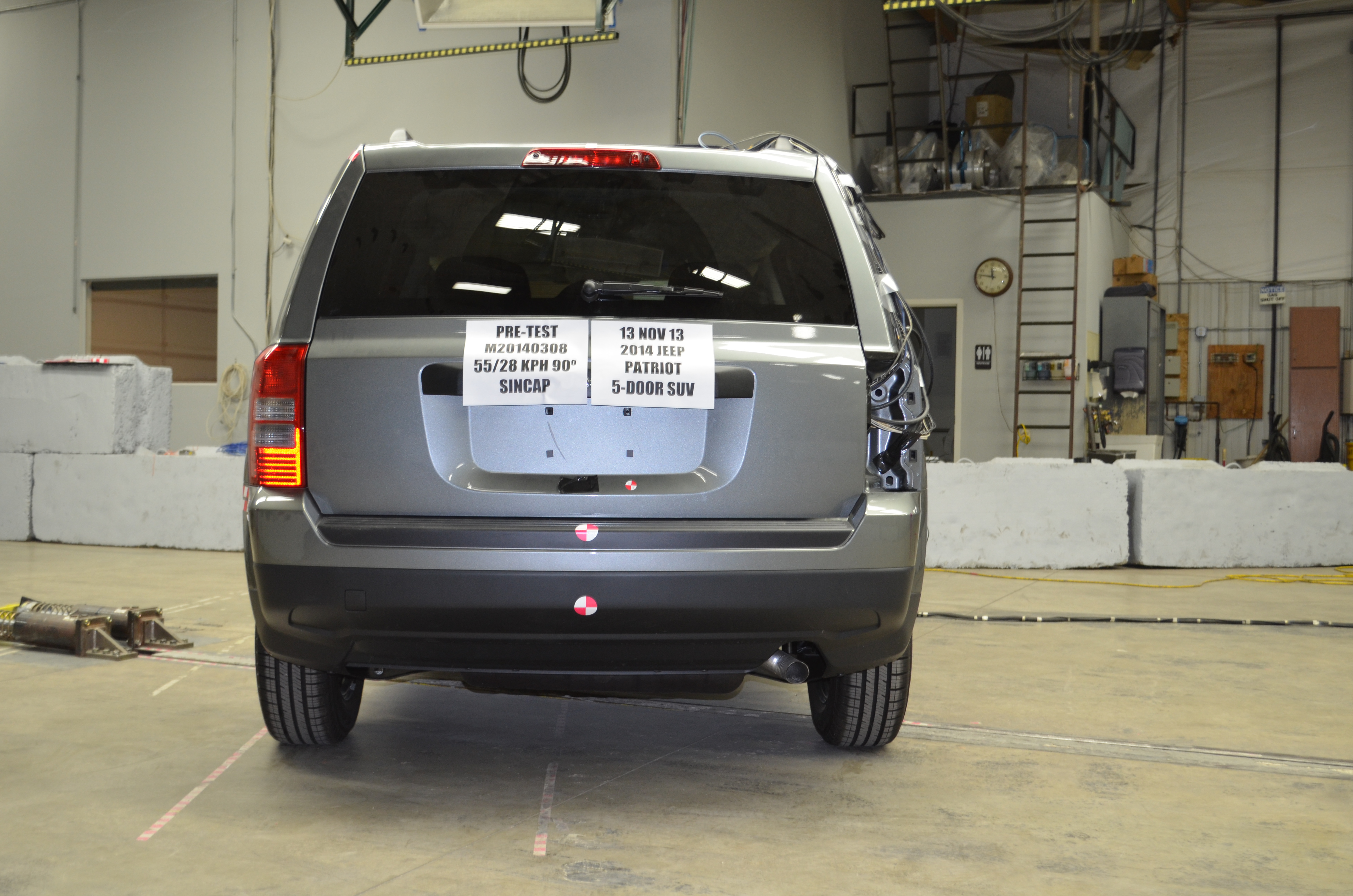 2014 JEEP PATRIOT crash image 13