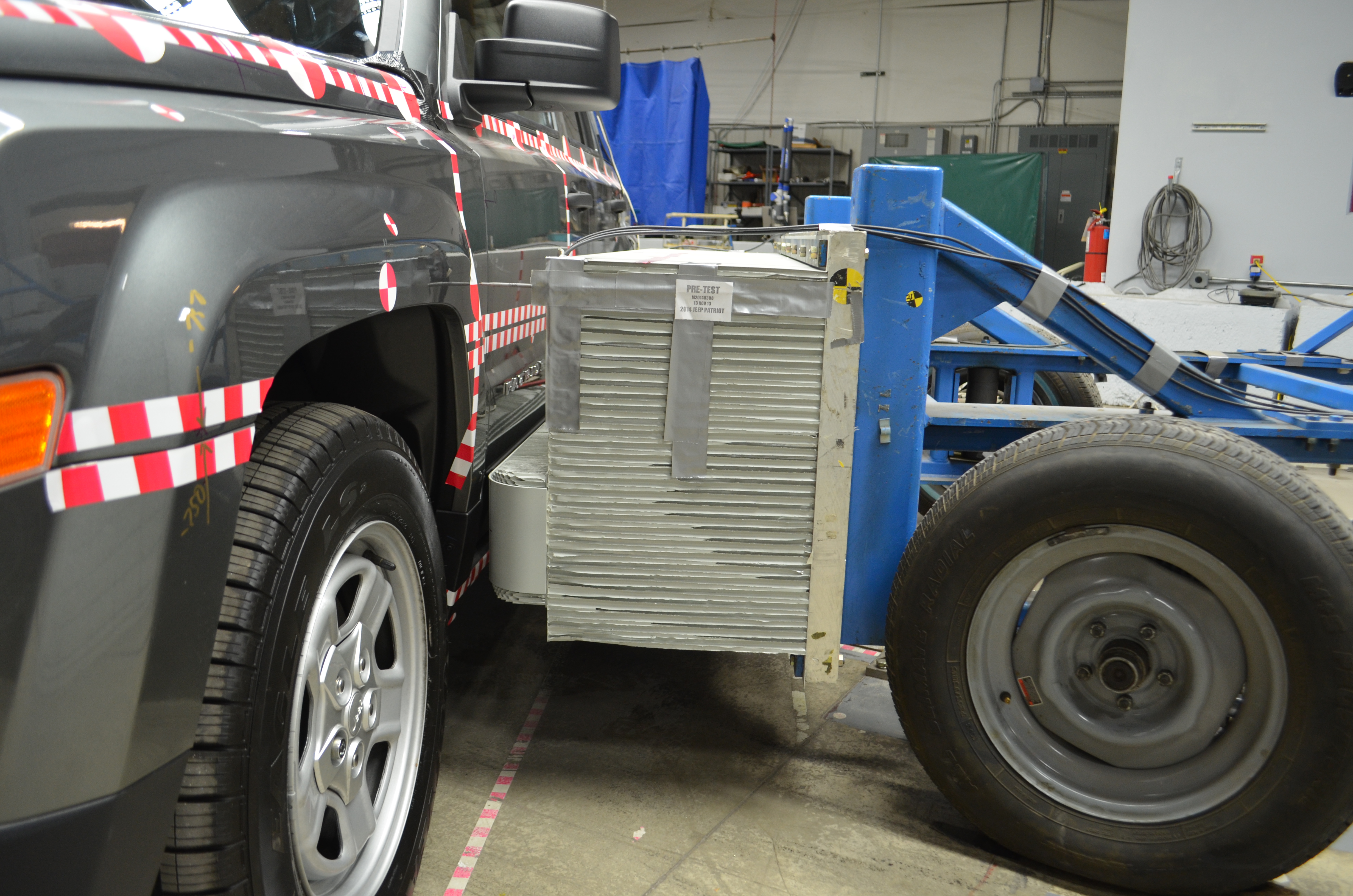 2014 JEEP PATRIOT crash image 19