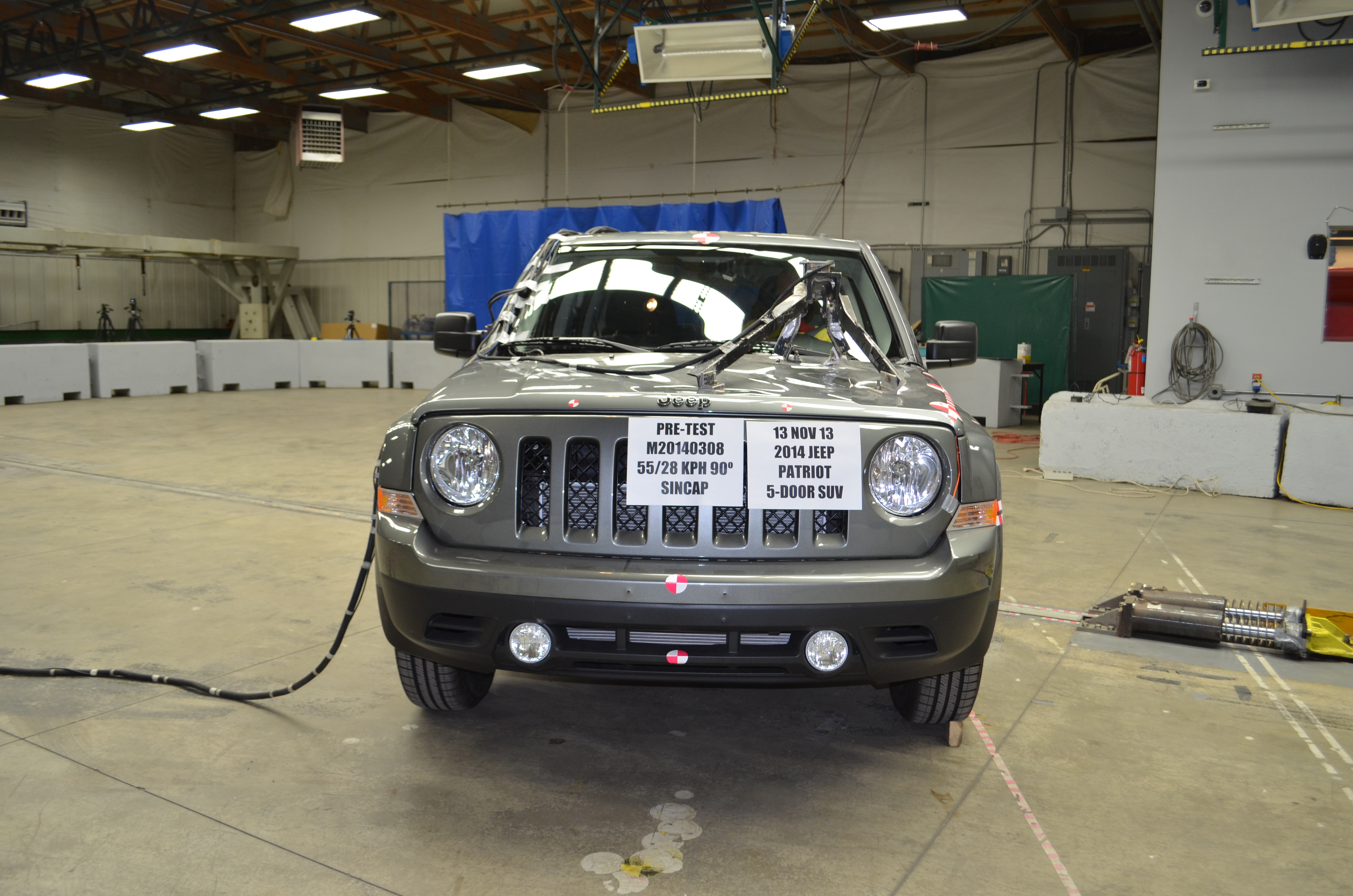 2014 JEEP PATRIOT crash image 5