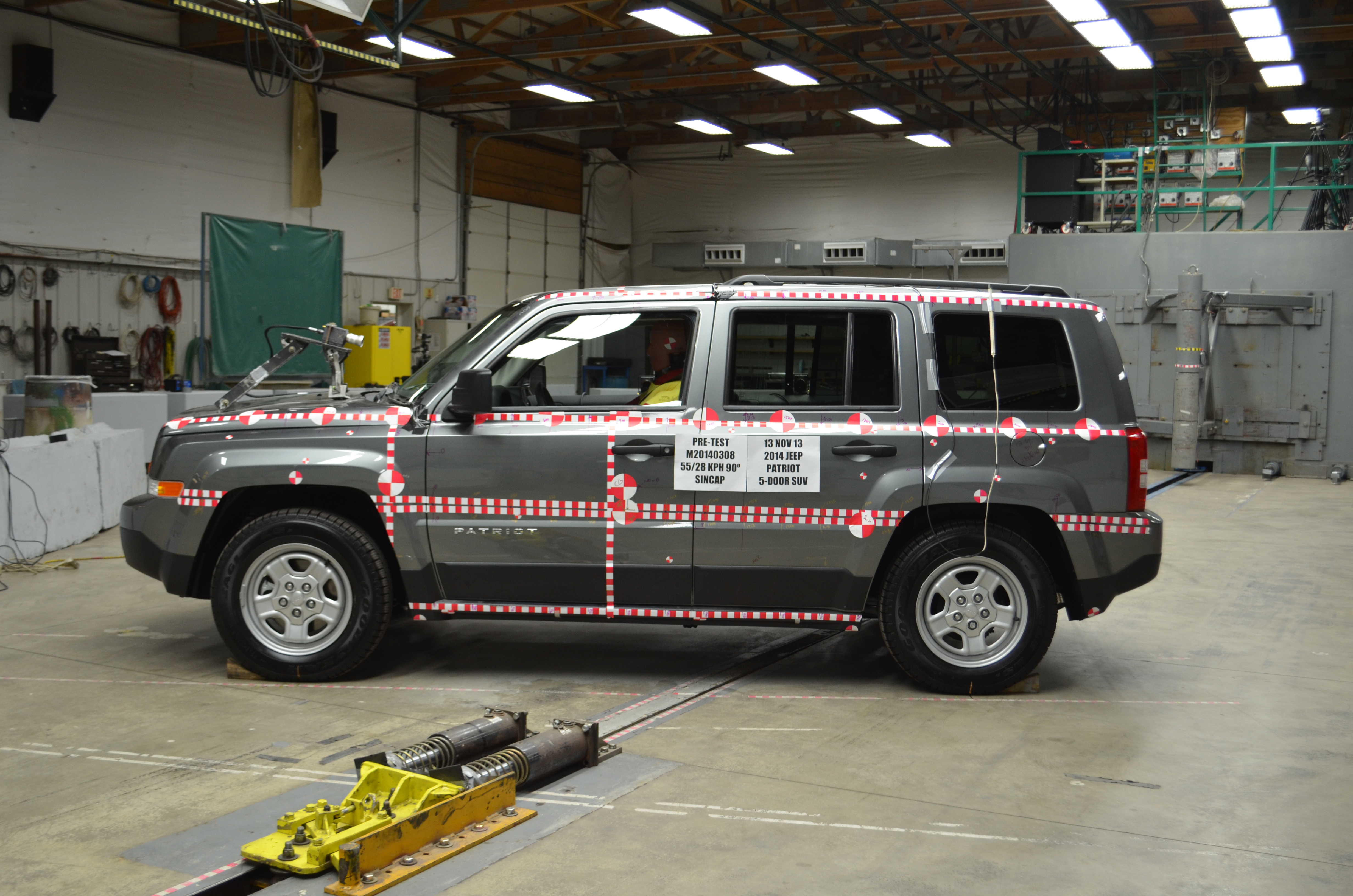 2014 JEEP PATRIOT crash image 9