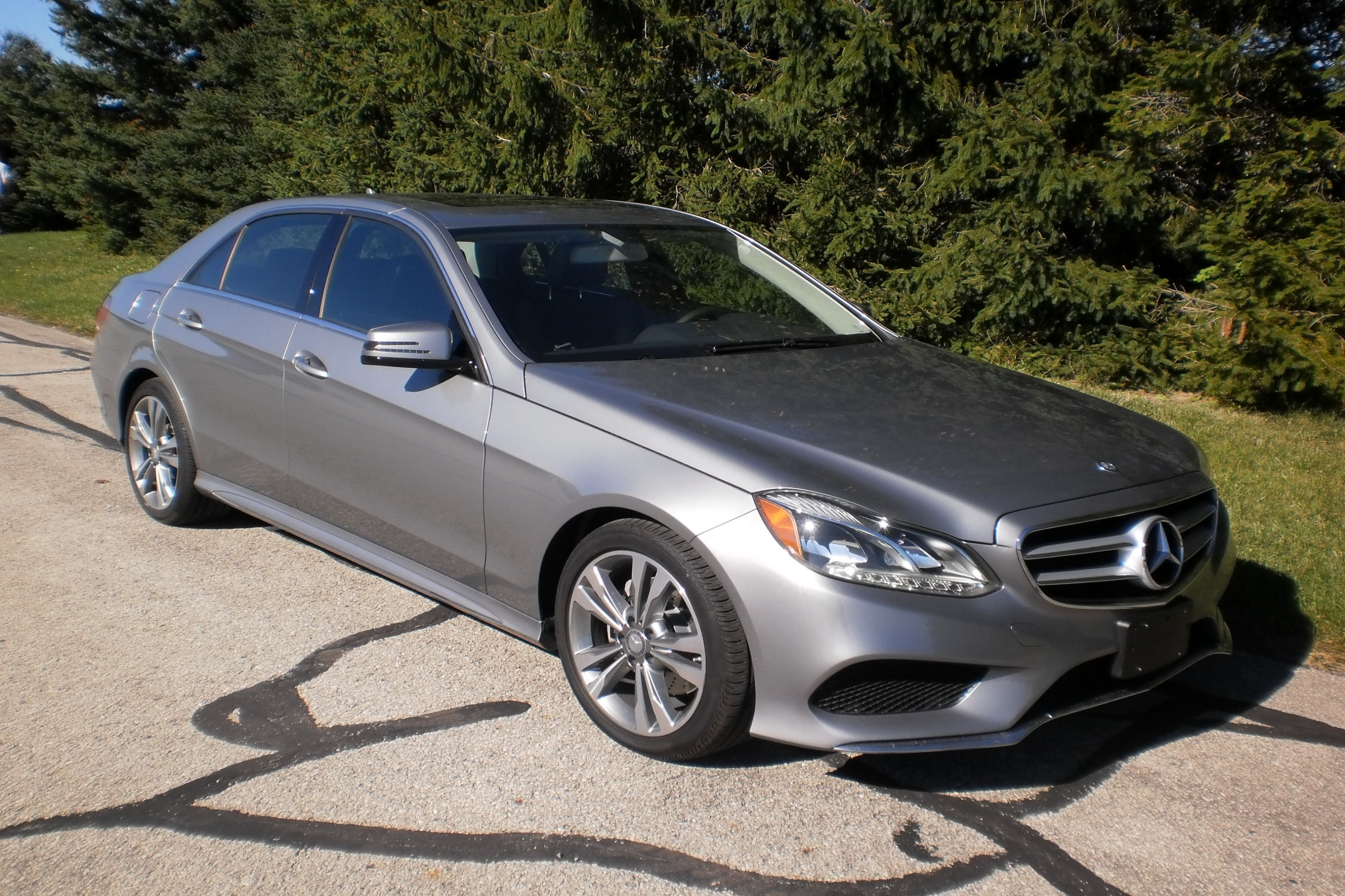 2014 MERCEDES E350 crash-test photo