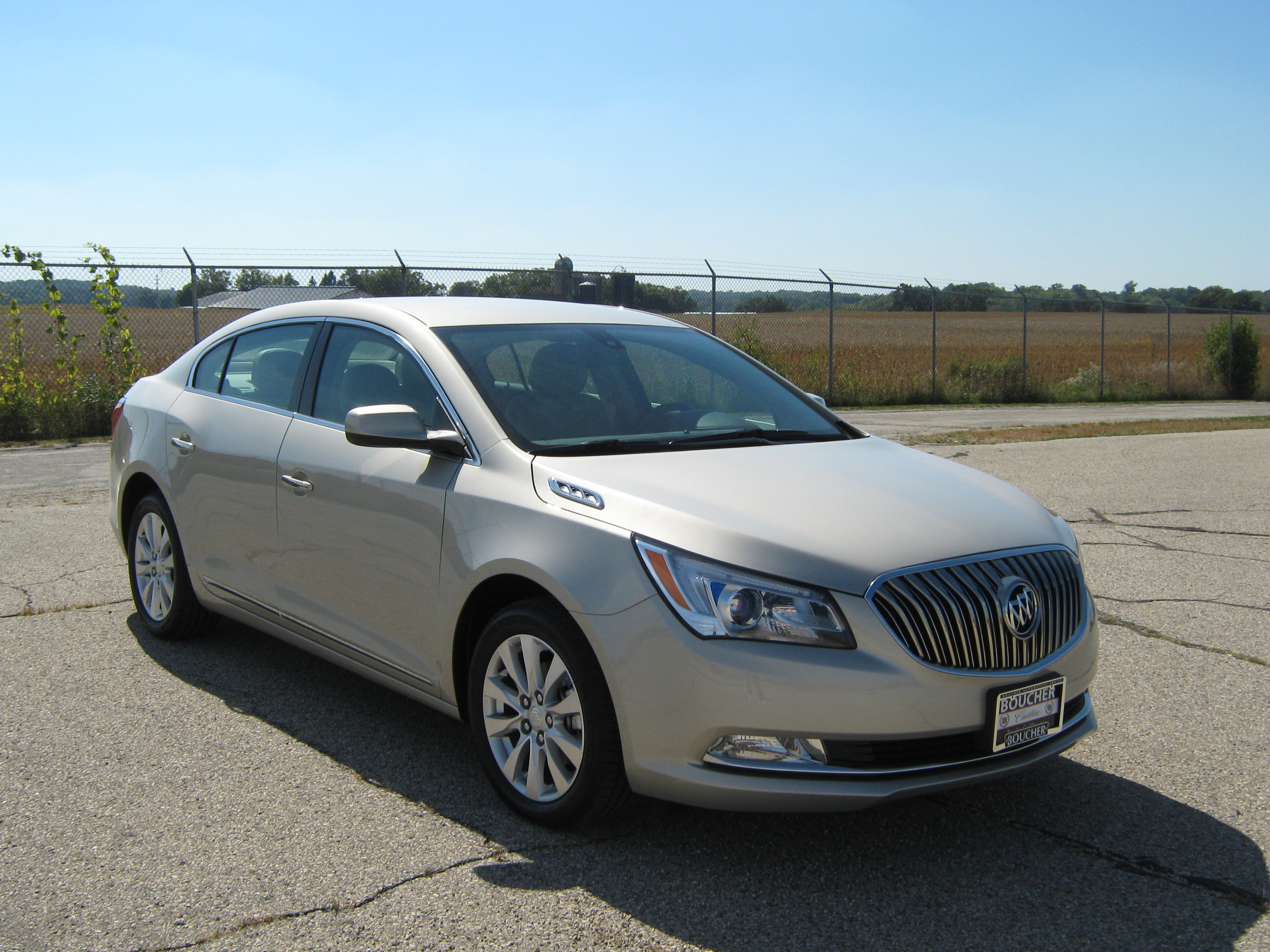 2014 BUICK LACROSSE EASSIST crash-test photo