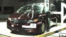 2014 HONDA ODYSSEY crash-test photo