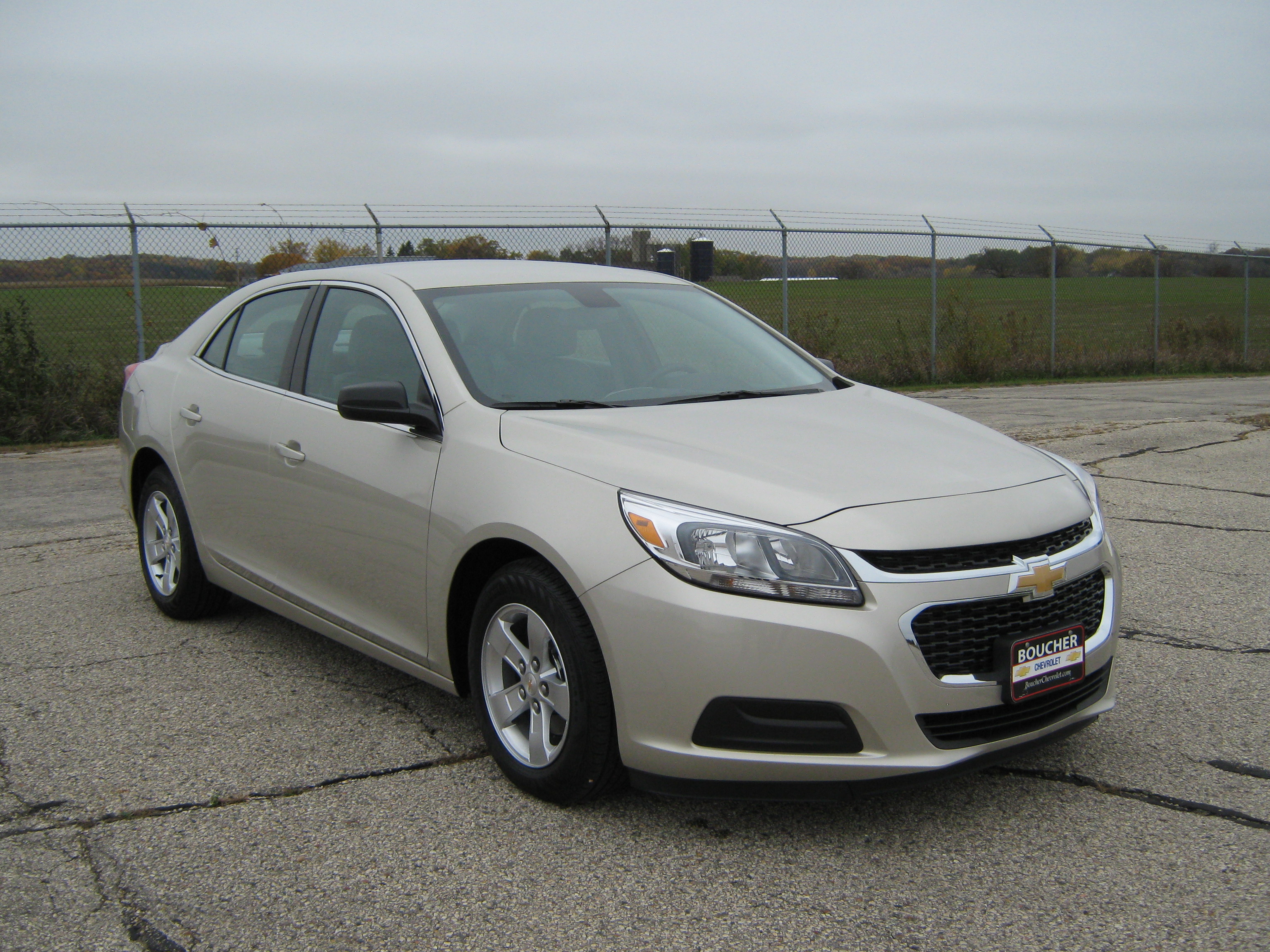 2014 CHEVROLET MALIBU crash-test photo