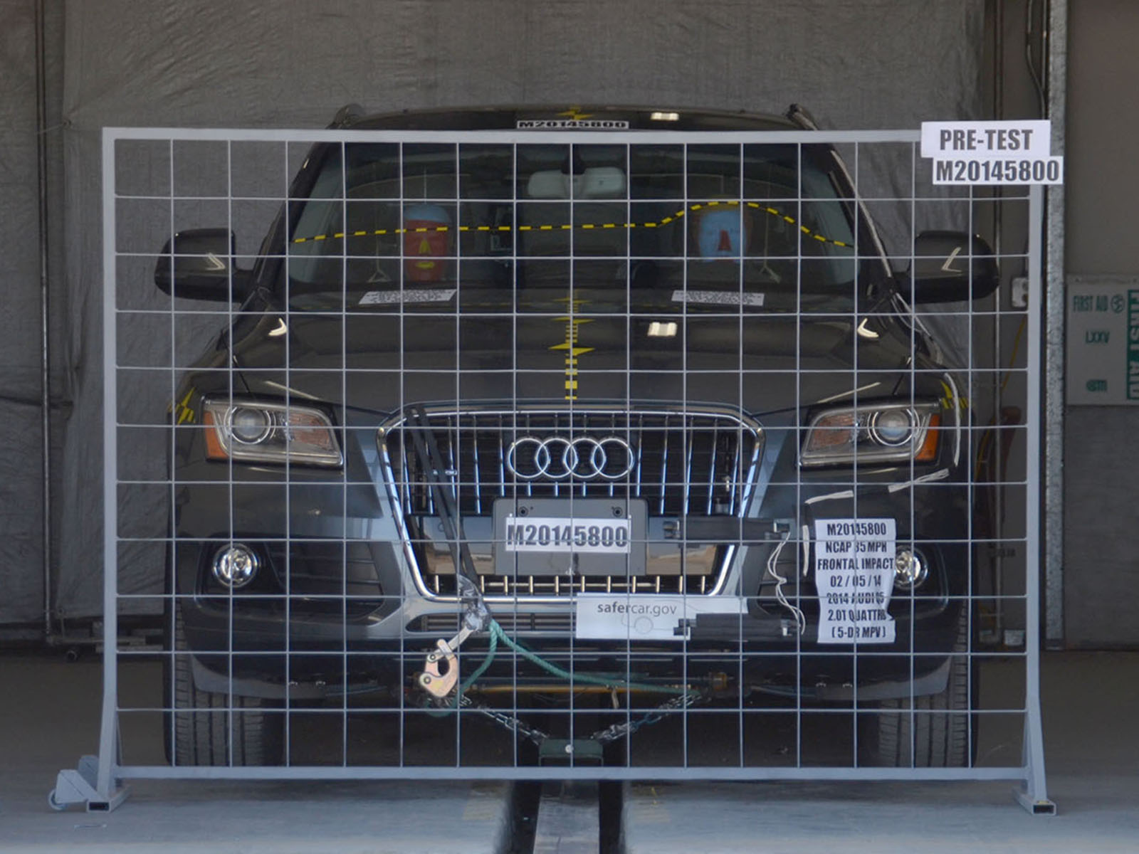 2014 AUDI Q5 crash-test photo