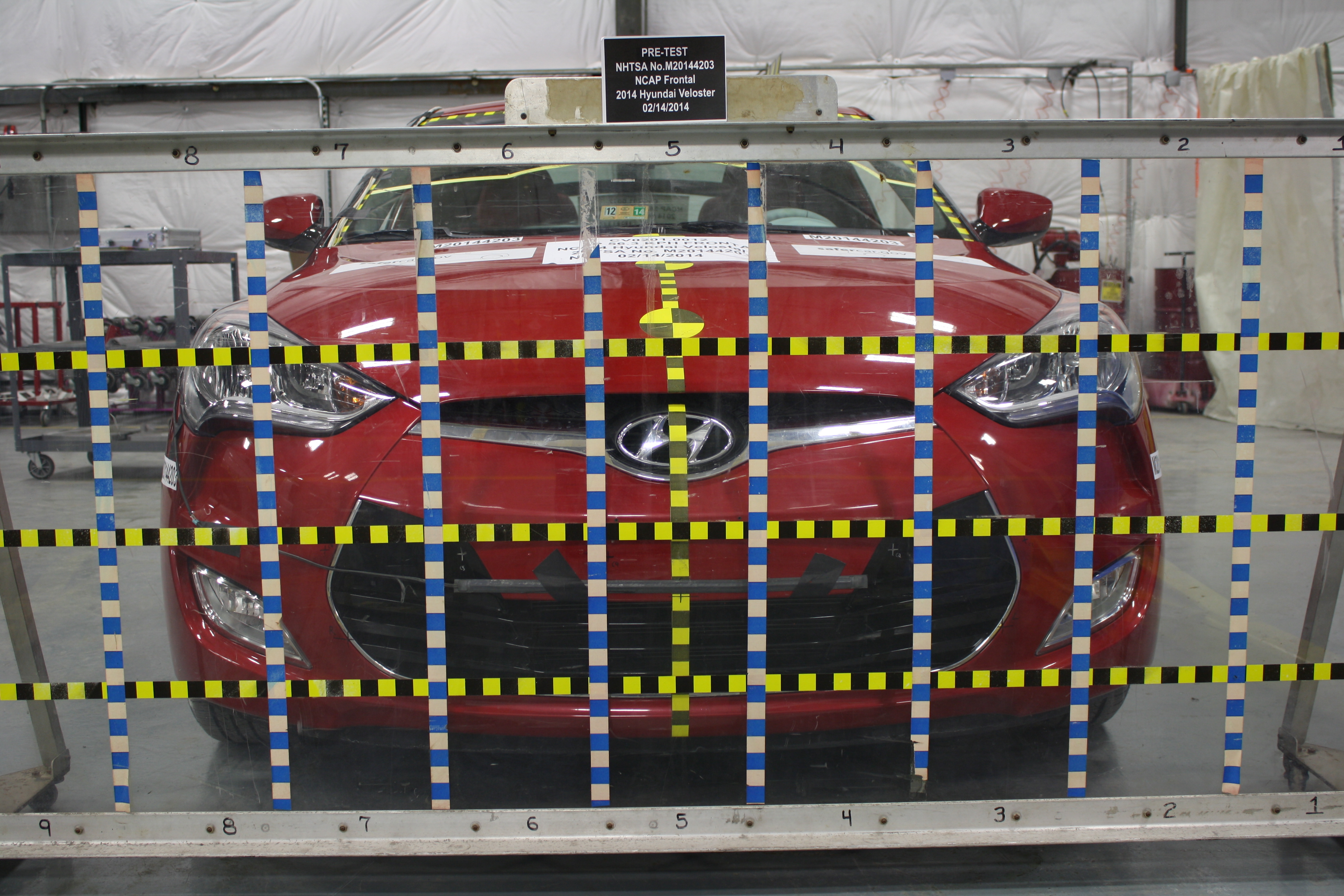 2014 HYUNDAI VELOSTER crash-test photo