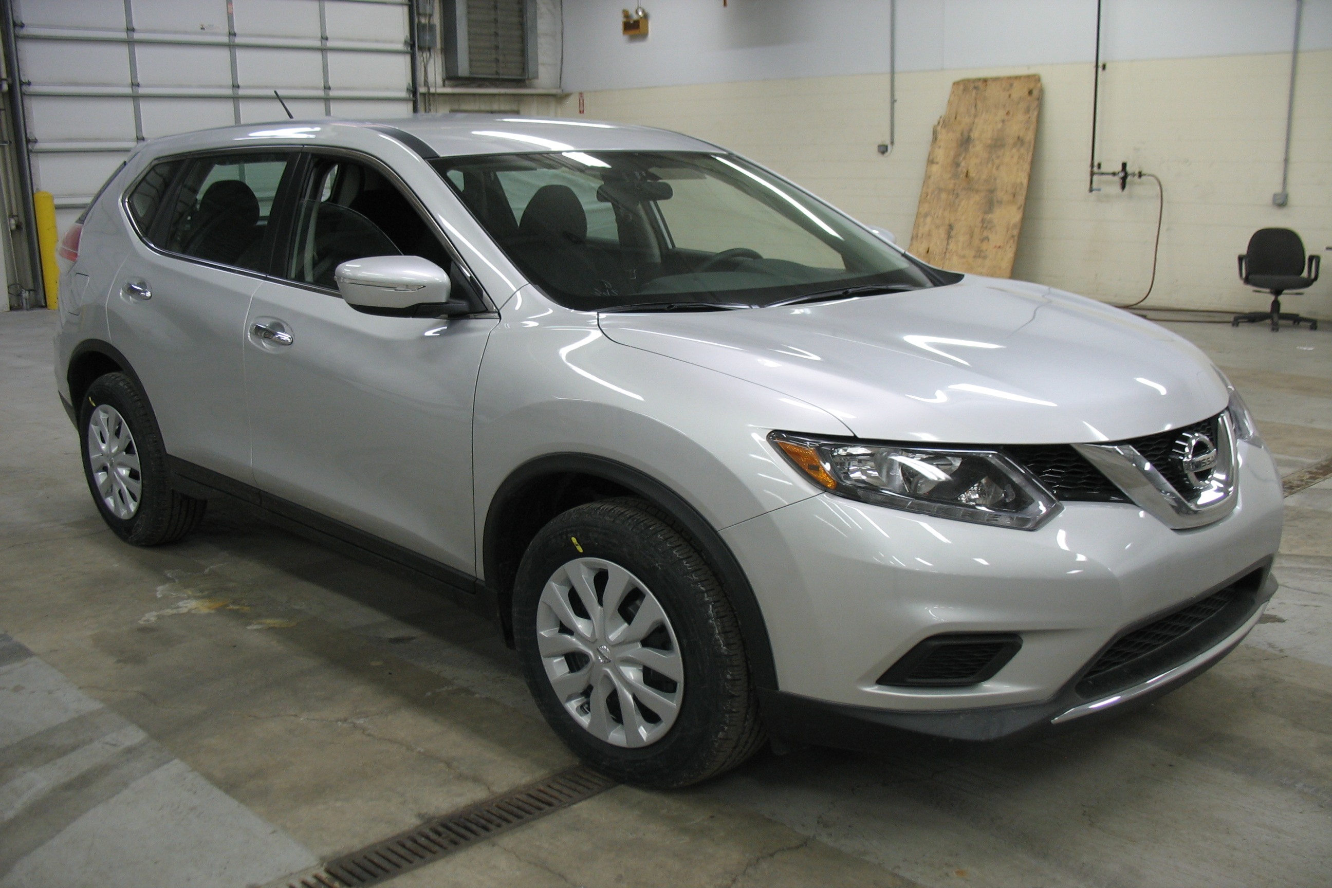 2014 NISSAN ROGUE crash-test photo
