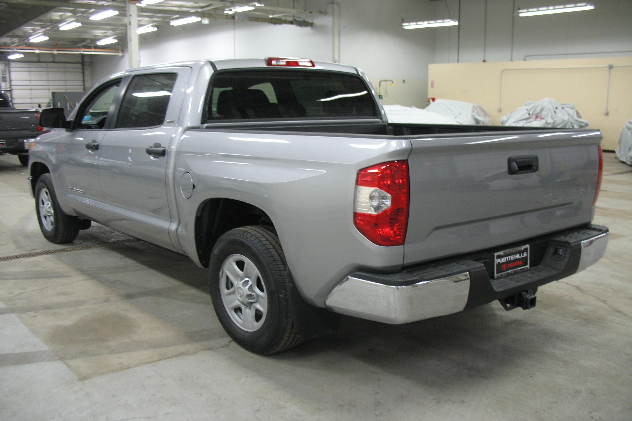2014 TOYOTA TUNDRA crash image 2