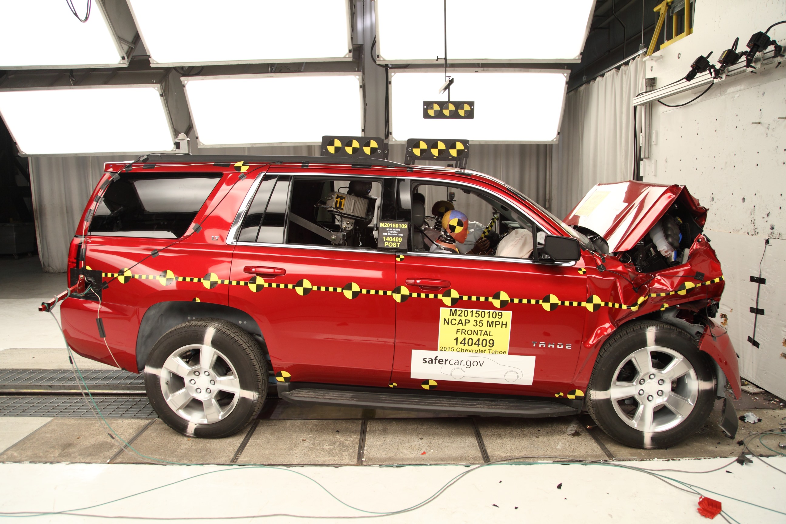 2015 CHEVROLET TAHOE crash image 13