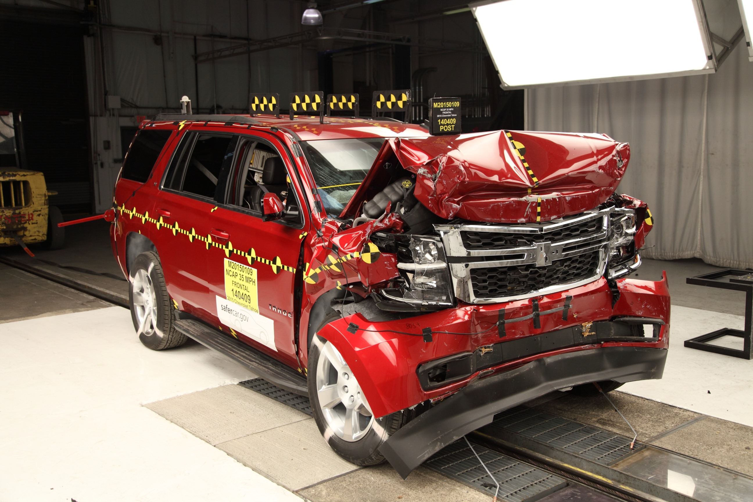2015 CHEVROLET TAHOE crash image 14