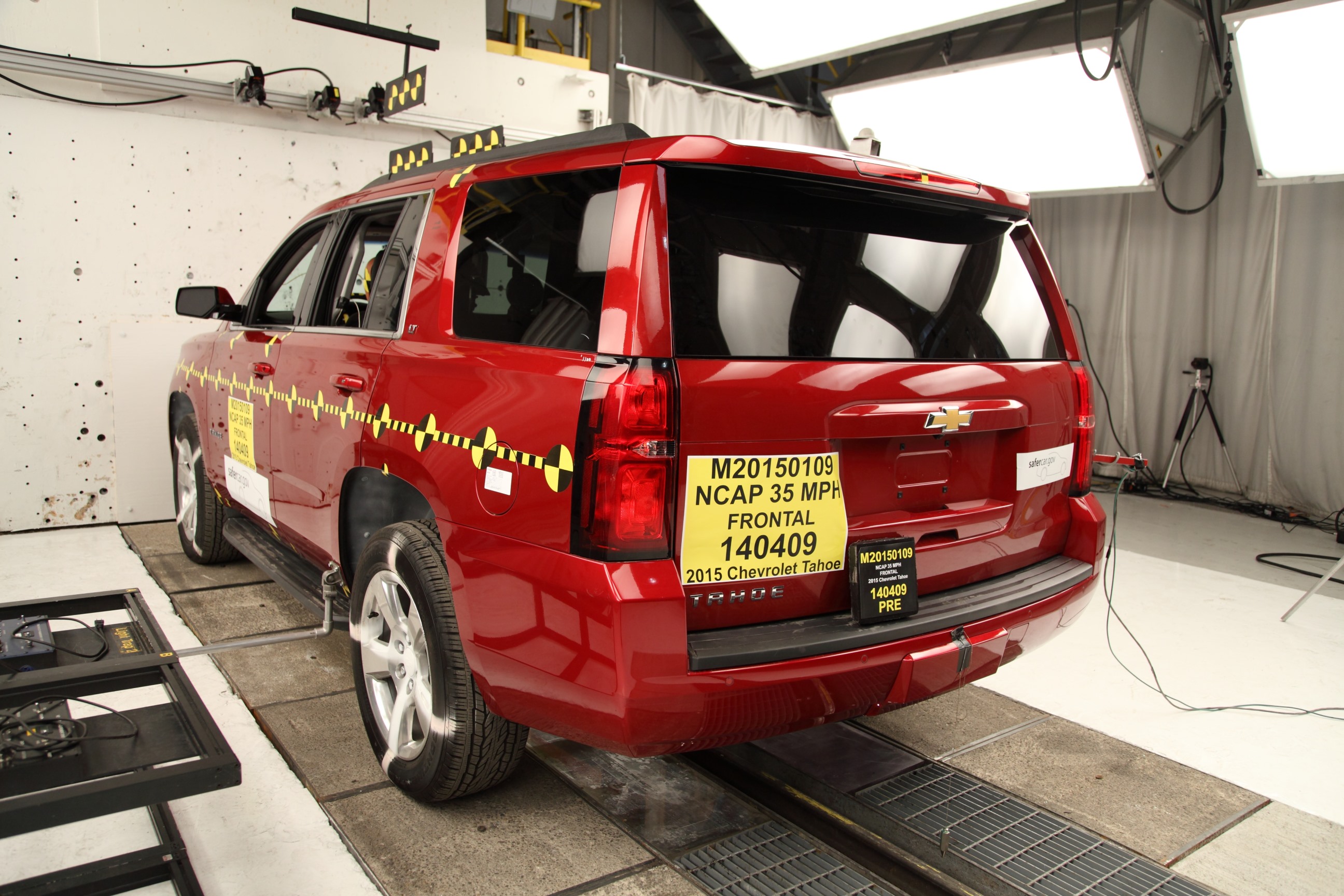 2015 CHEVROLET TAHOE crash image 15
