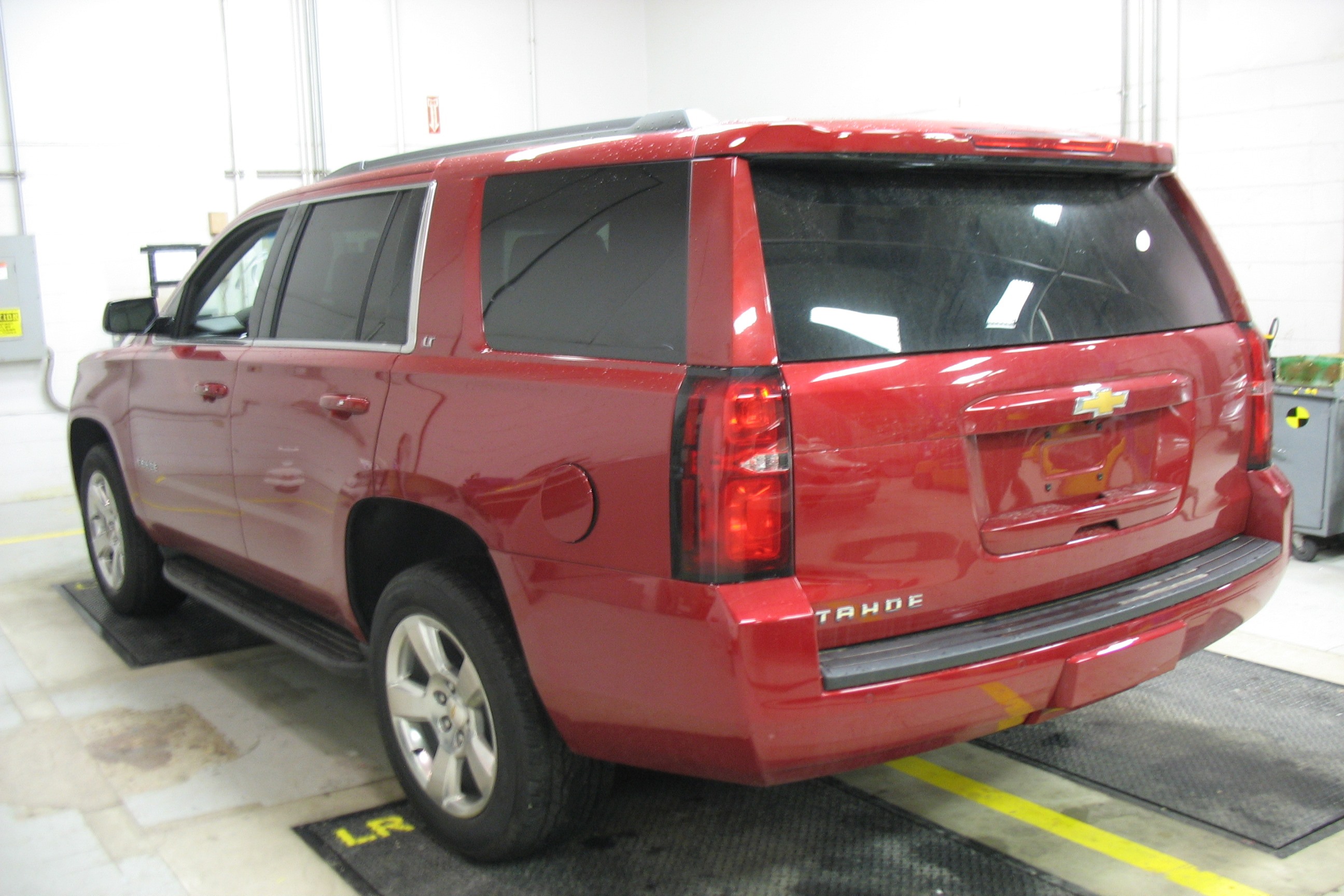 2015 CHEVROLET TAHOE crash image 6