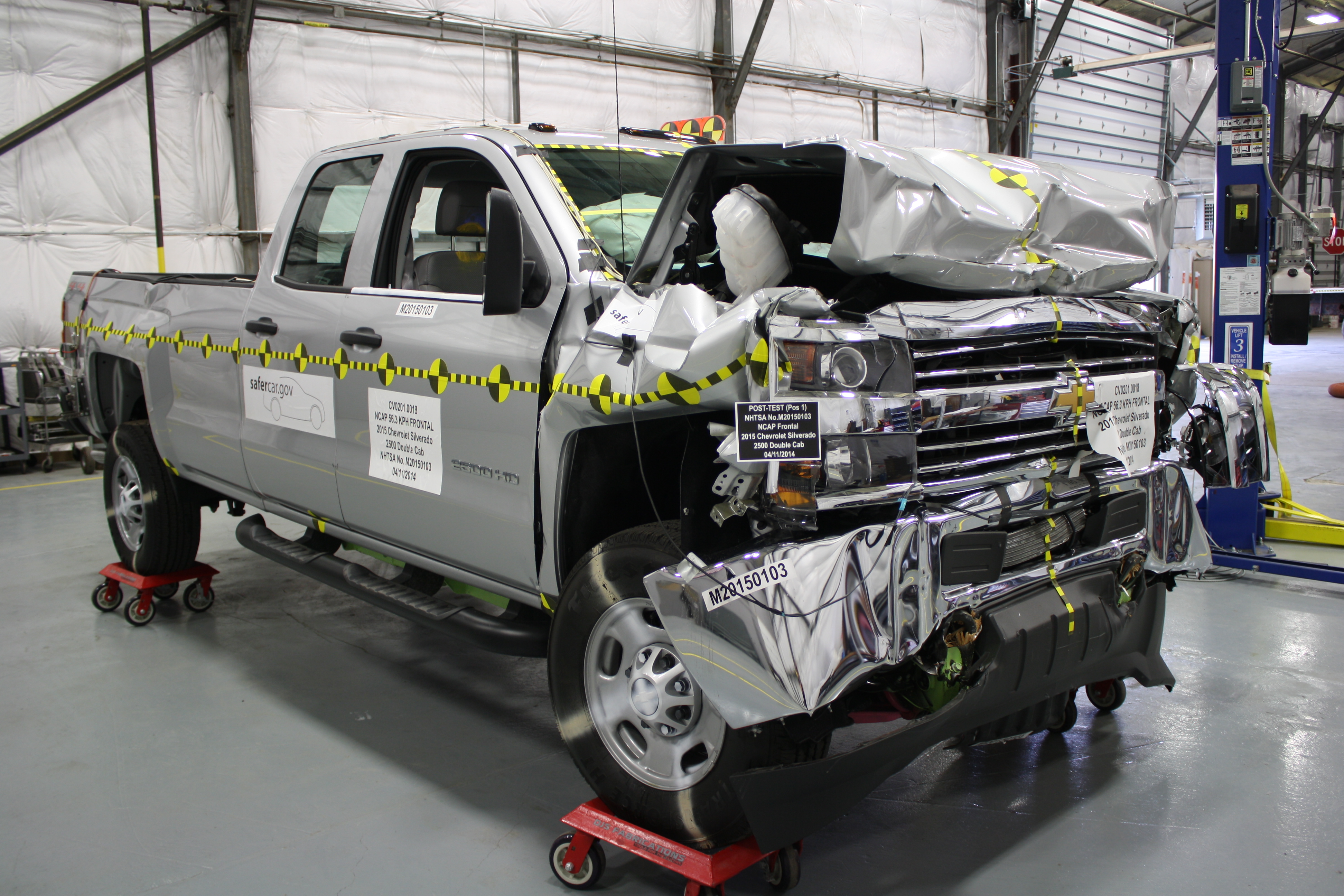 2015 CHEVROLET SILVERADO2500 crash image 14