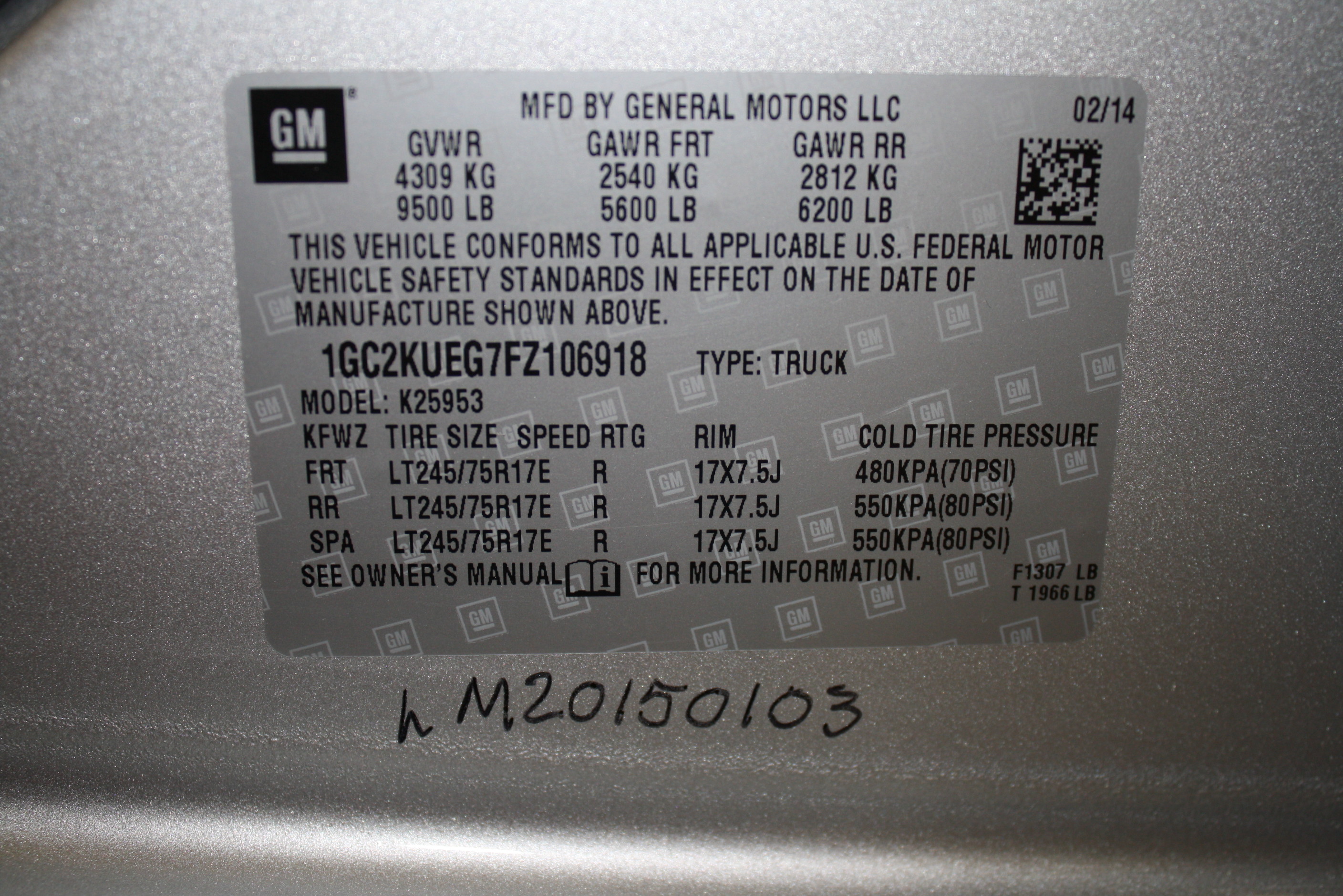 2015 CHEVROLET SILVERADO2500 crash image 3