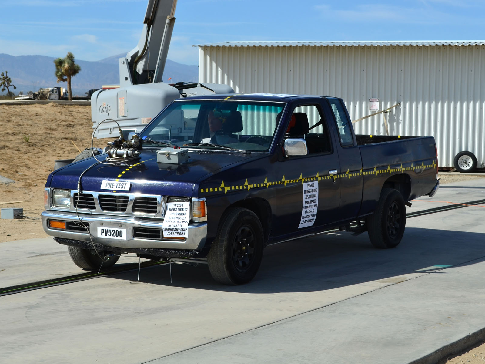 1997 NISSAN KING CAB PICKUP crash-test photo
