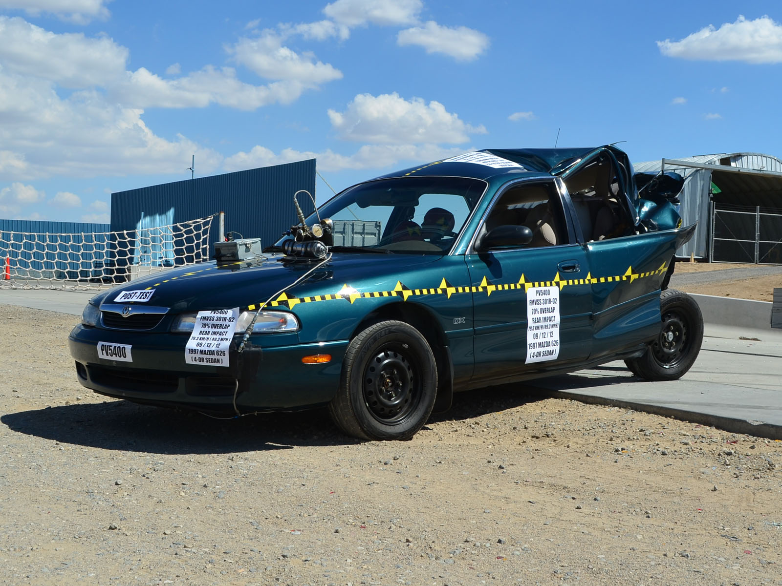 1997 MAZDA 626 crash image