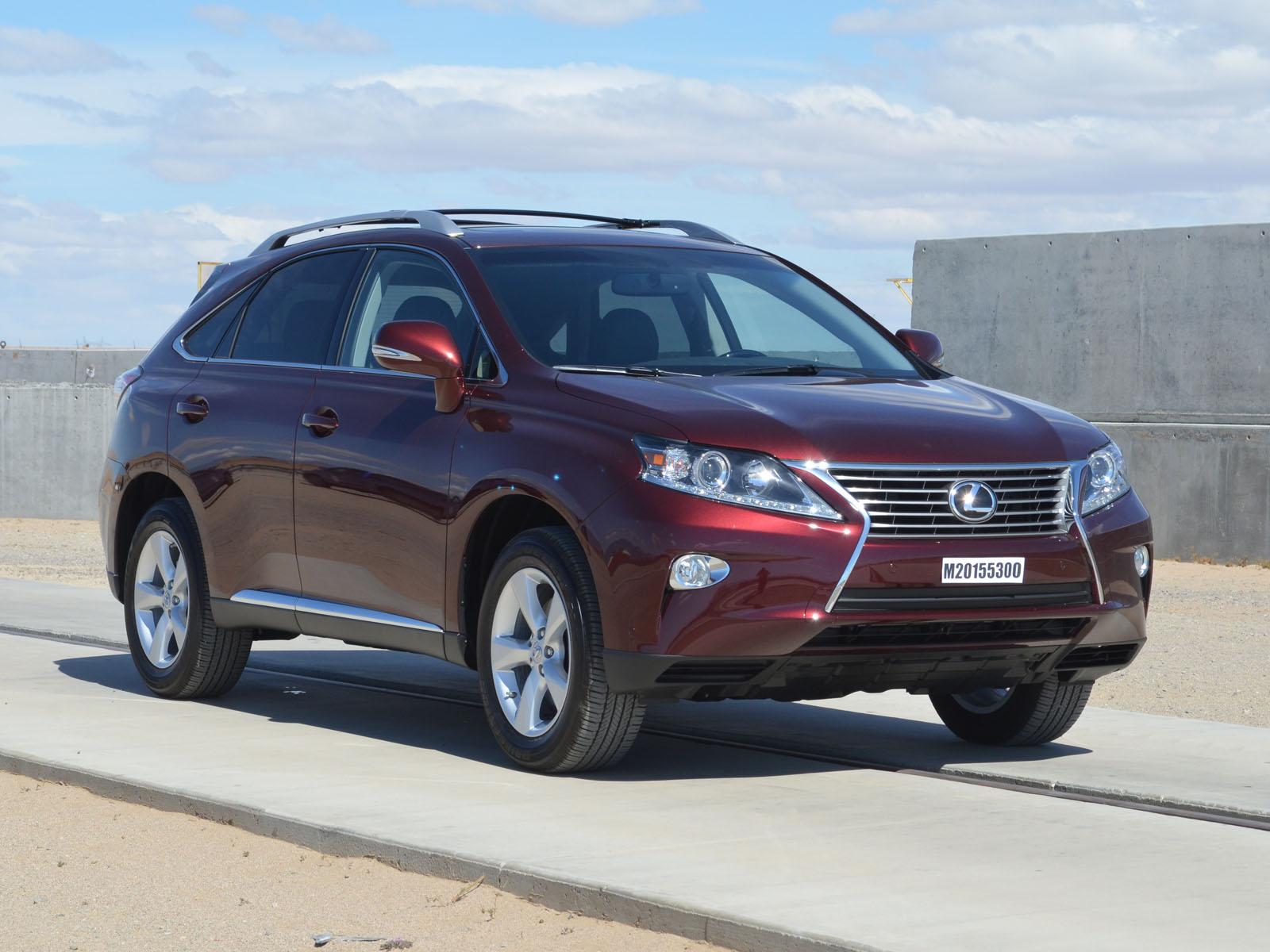 2015 LEXUS RX 350 crash-test photo