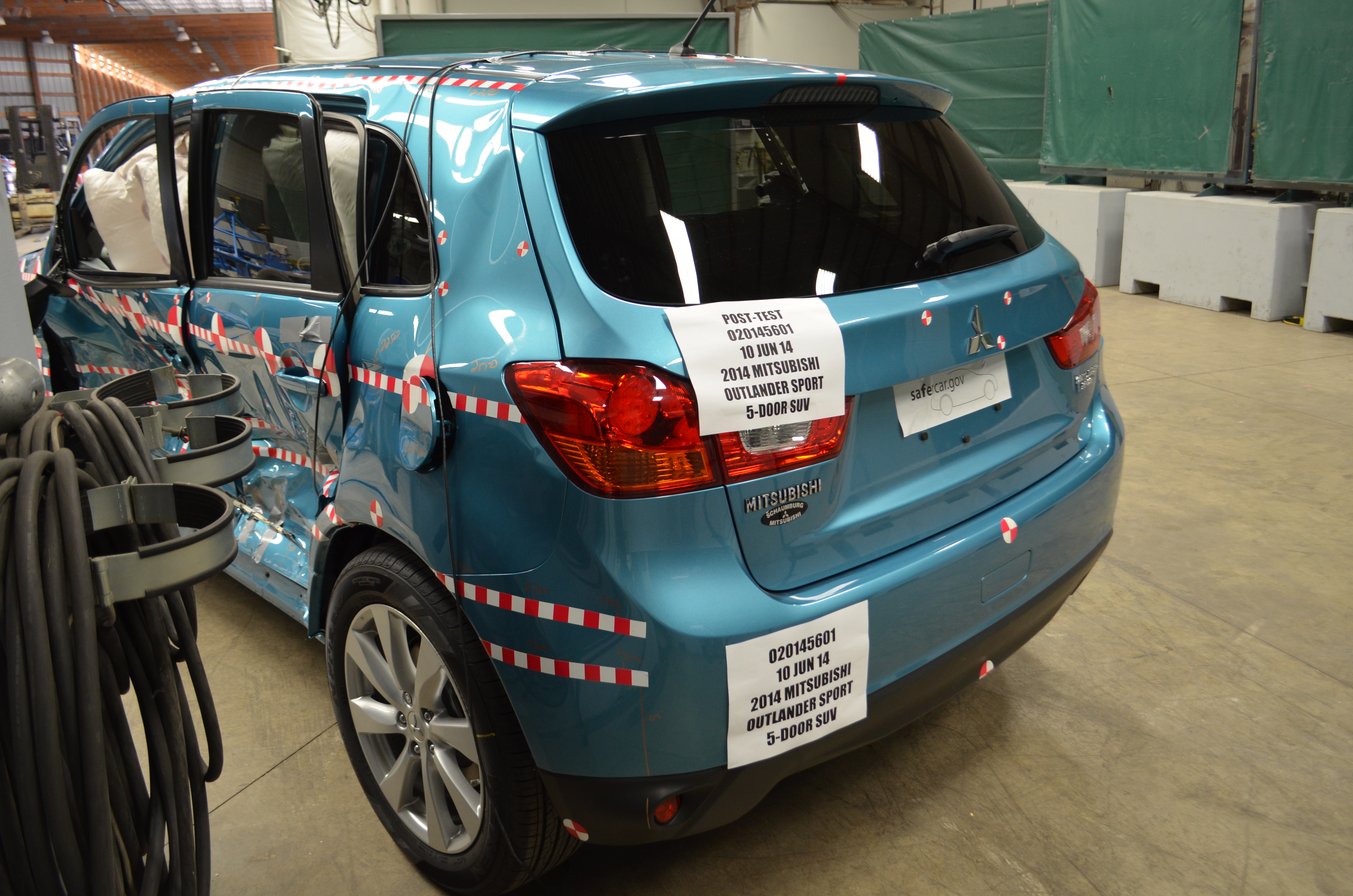 2014 MITSUBISHI OUTLANDER SPORT crash image 11