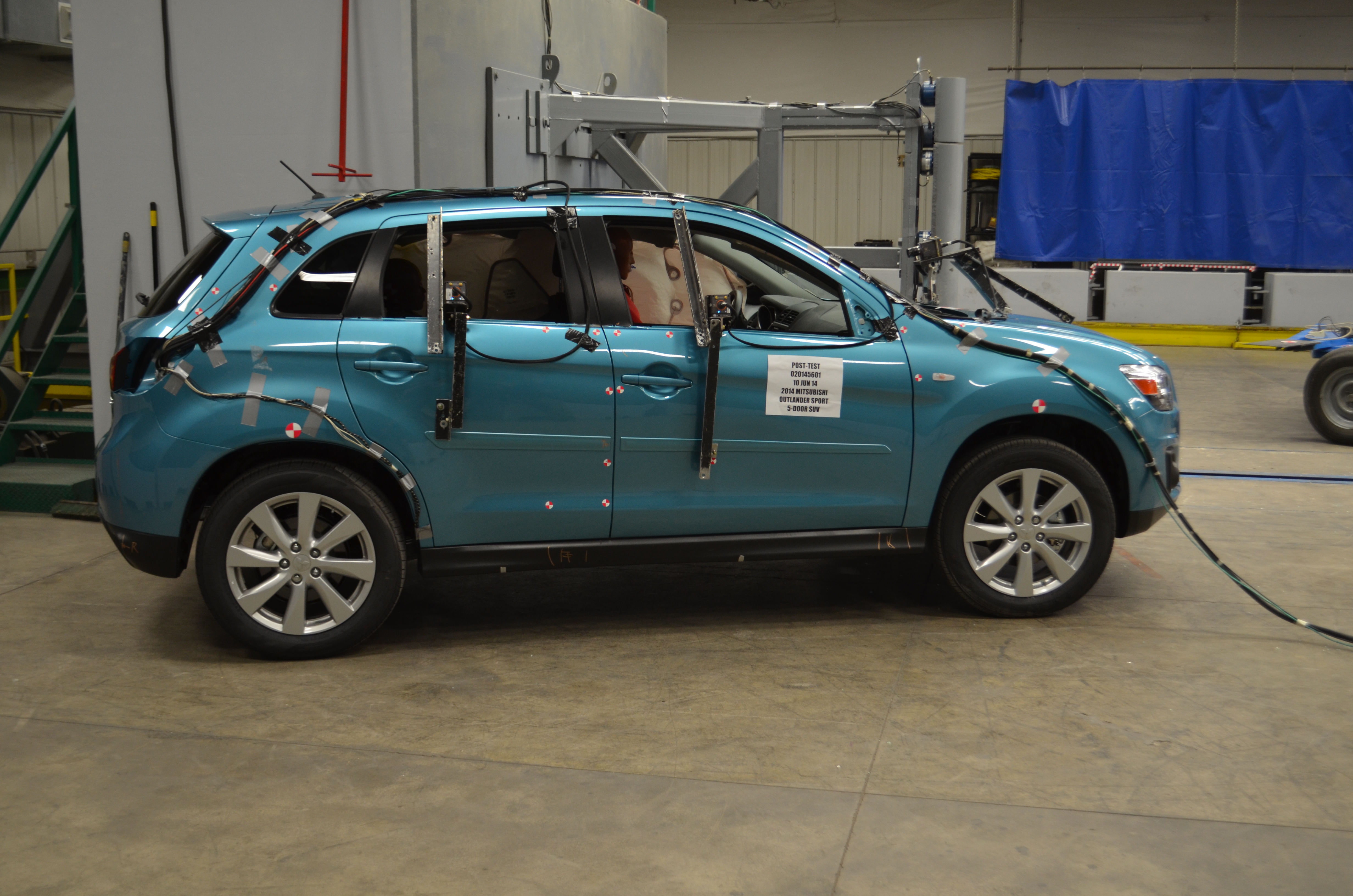 2014 MITSUBISHI OUTLANDER SPORT crash image 15