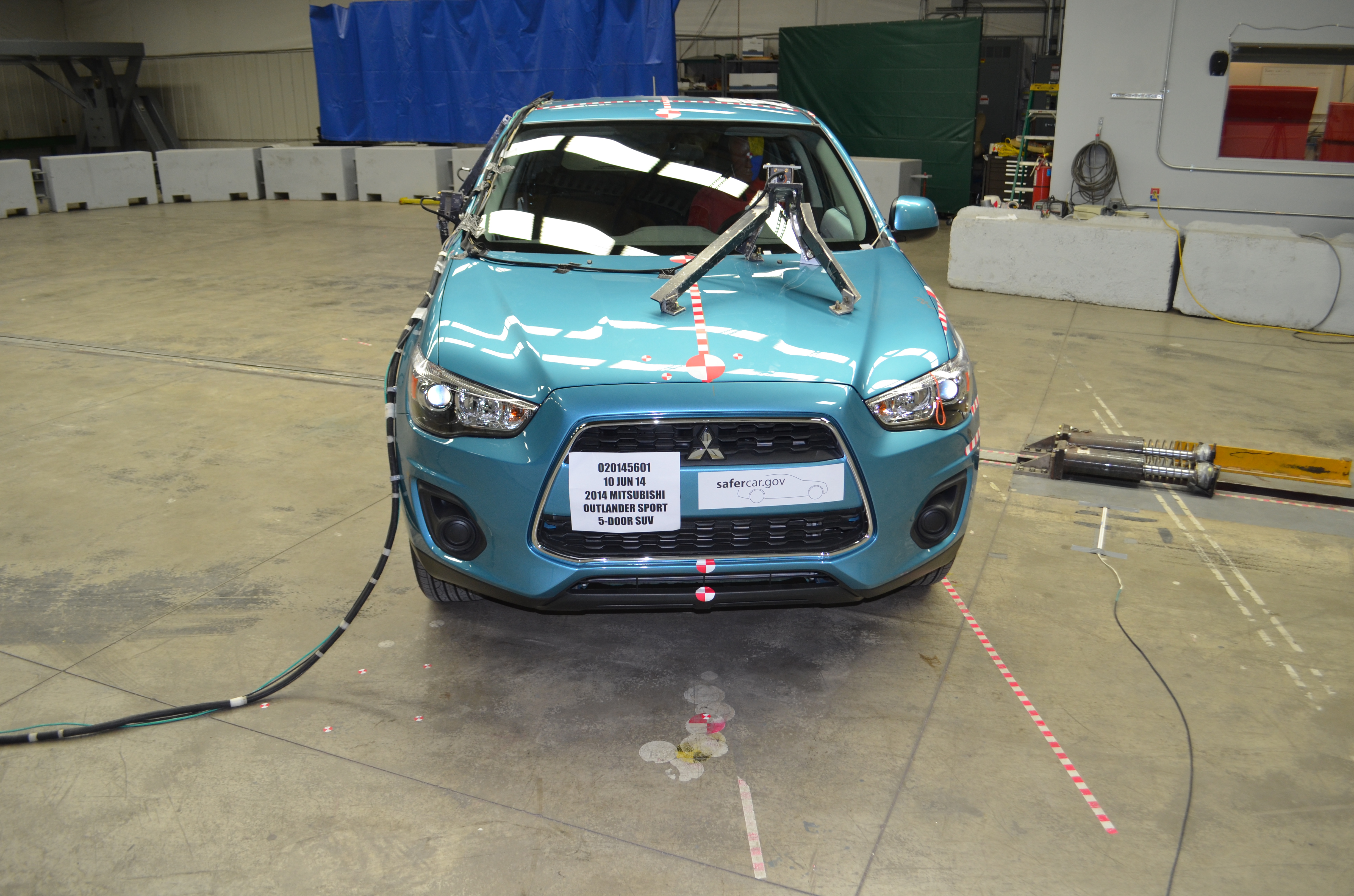 2014 MITSUBISHI OUTLANDER SPORT crash image 4