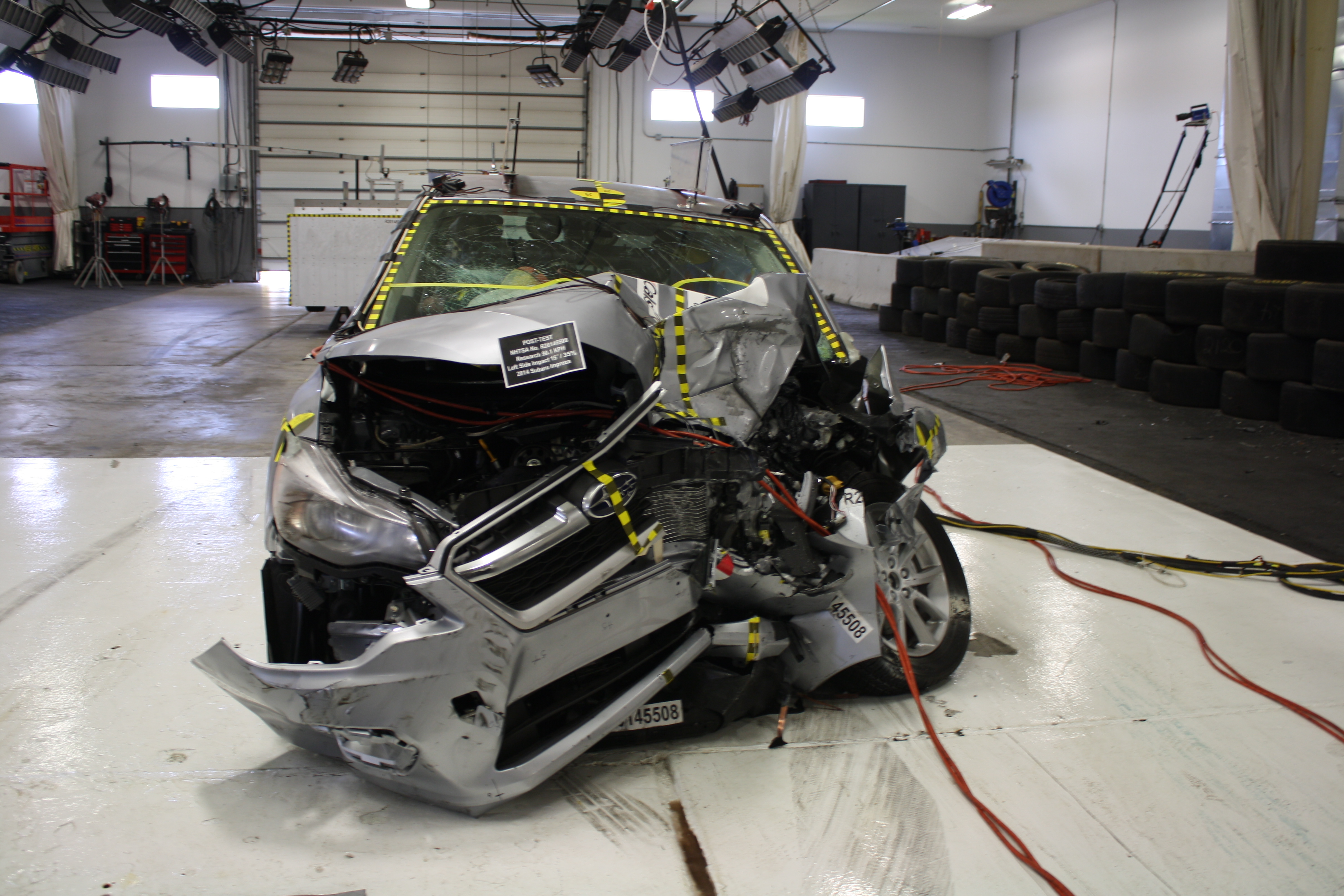 2014 SUBARU IMPREZA crash-test photo