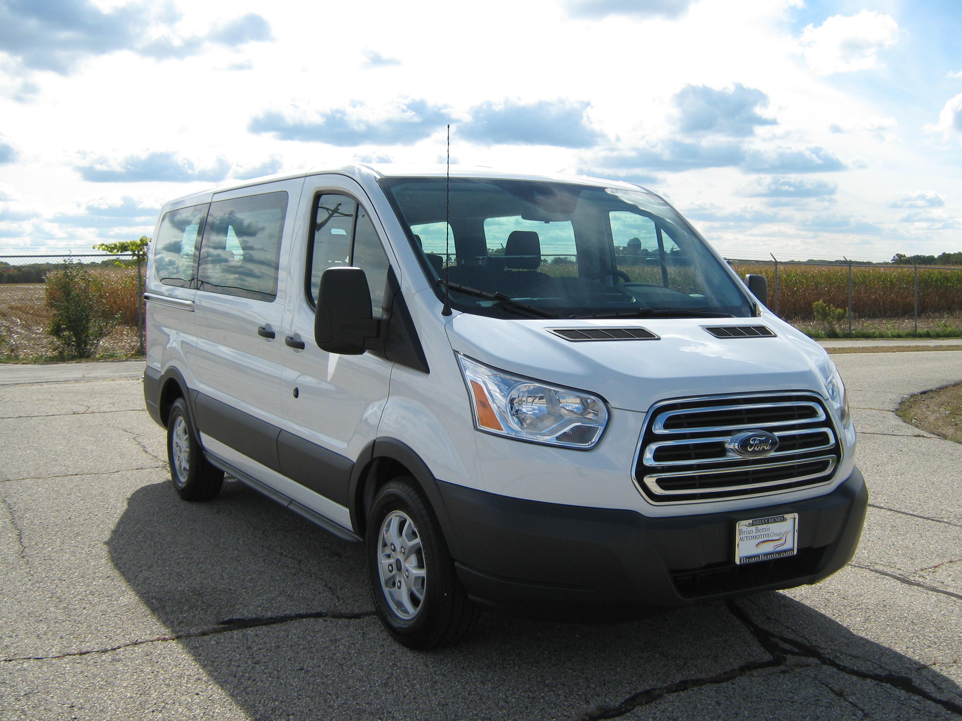 2015 FORD TRANSIT VAN crash-test photo