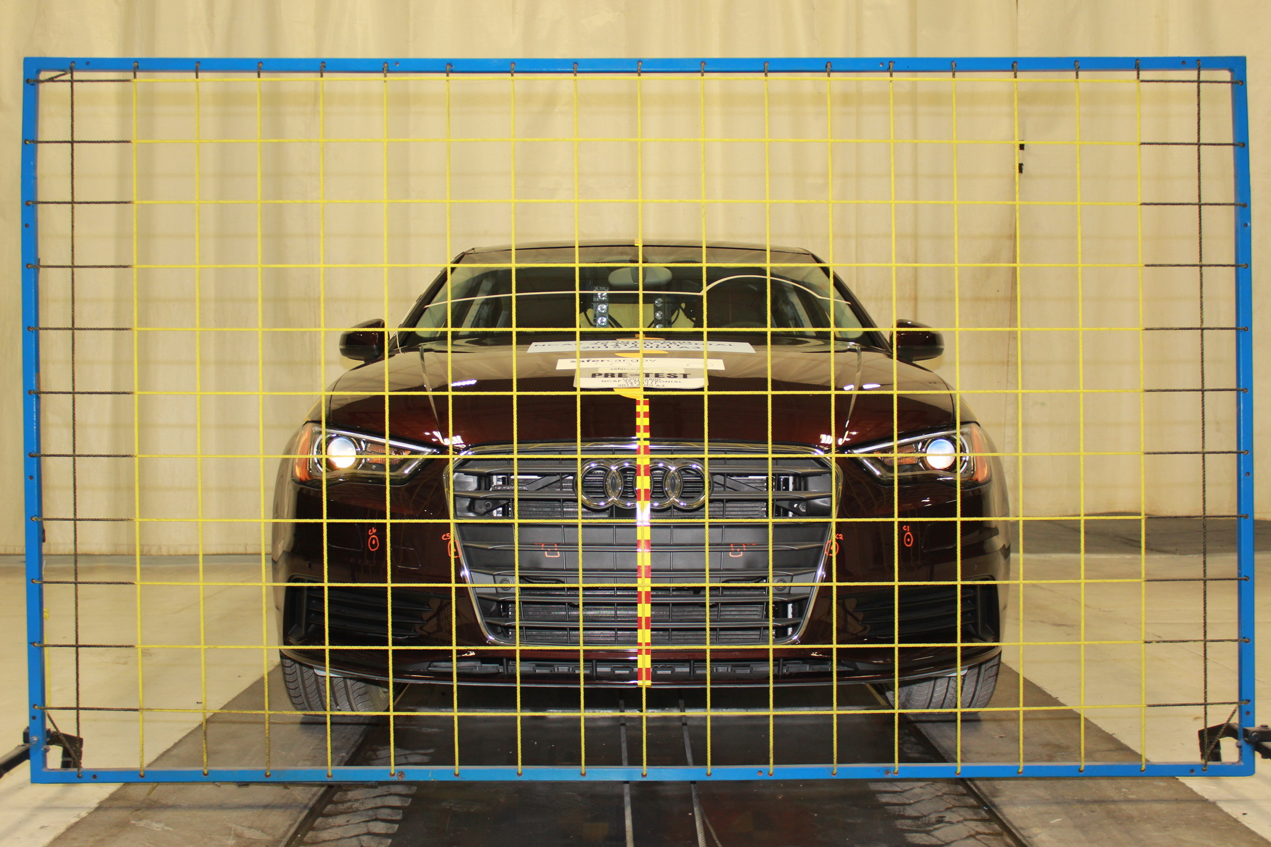 2015 AUDI A3 crash-test photo