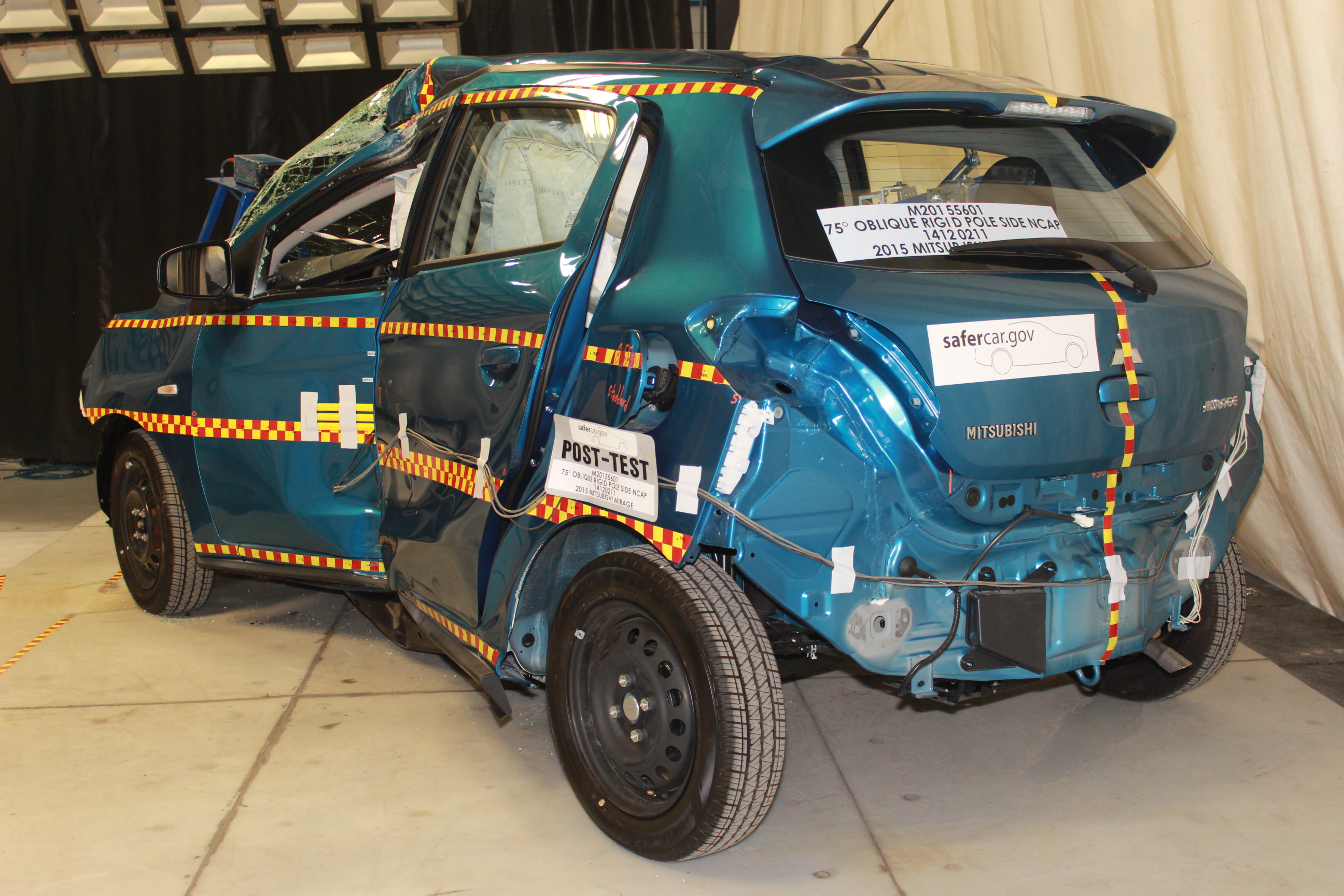 2015 MITSUBISHI MIRAGE crash image 10