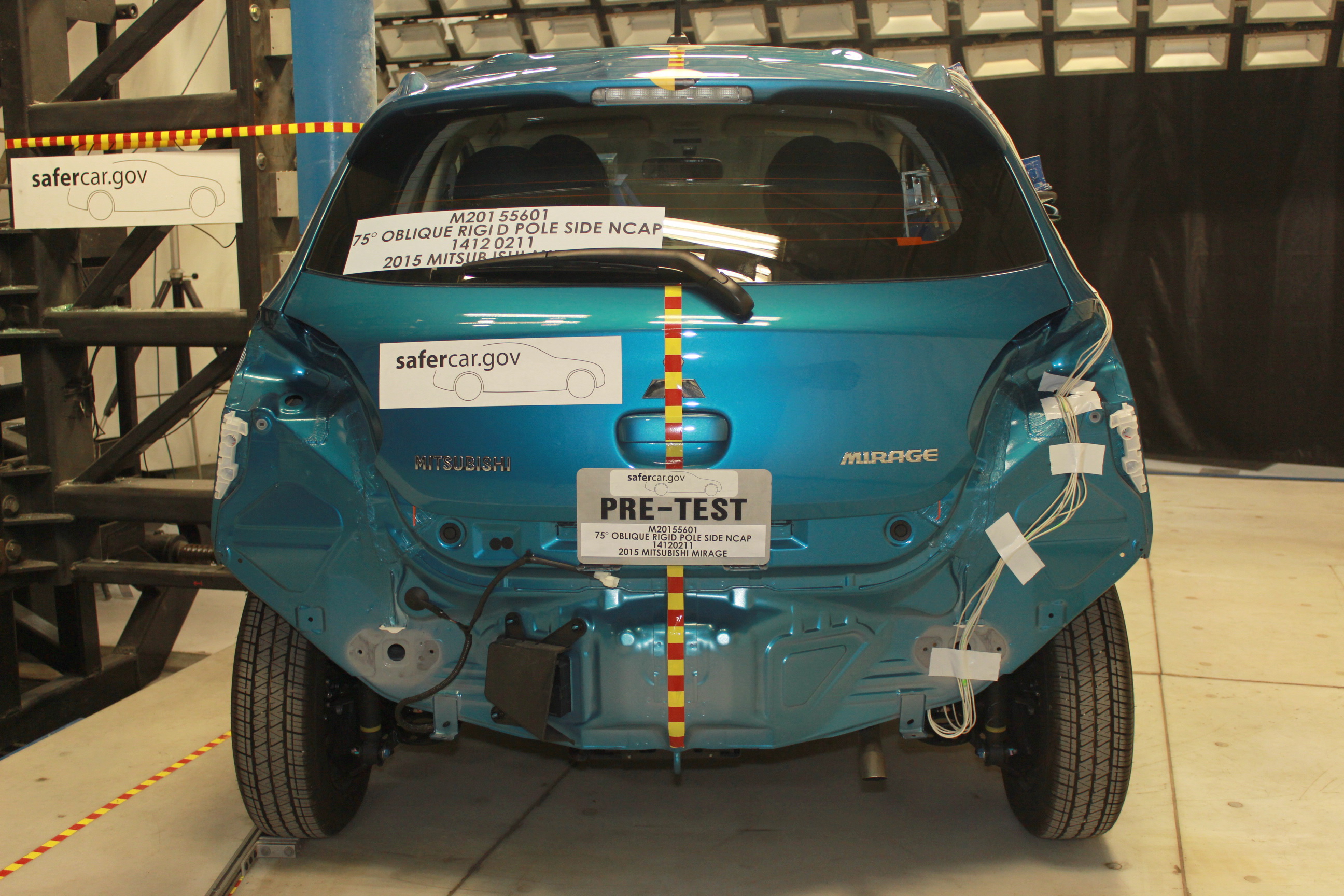 2015 MITSUBISHI MIRAGE crash image 11