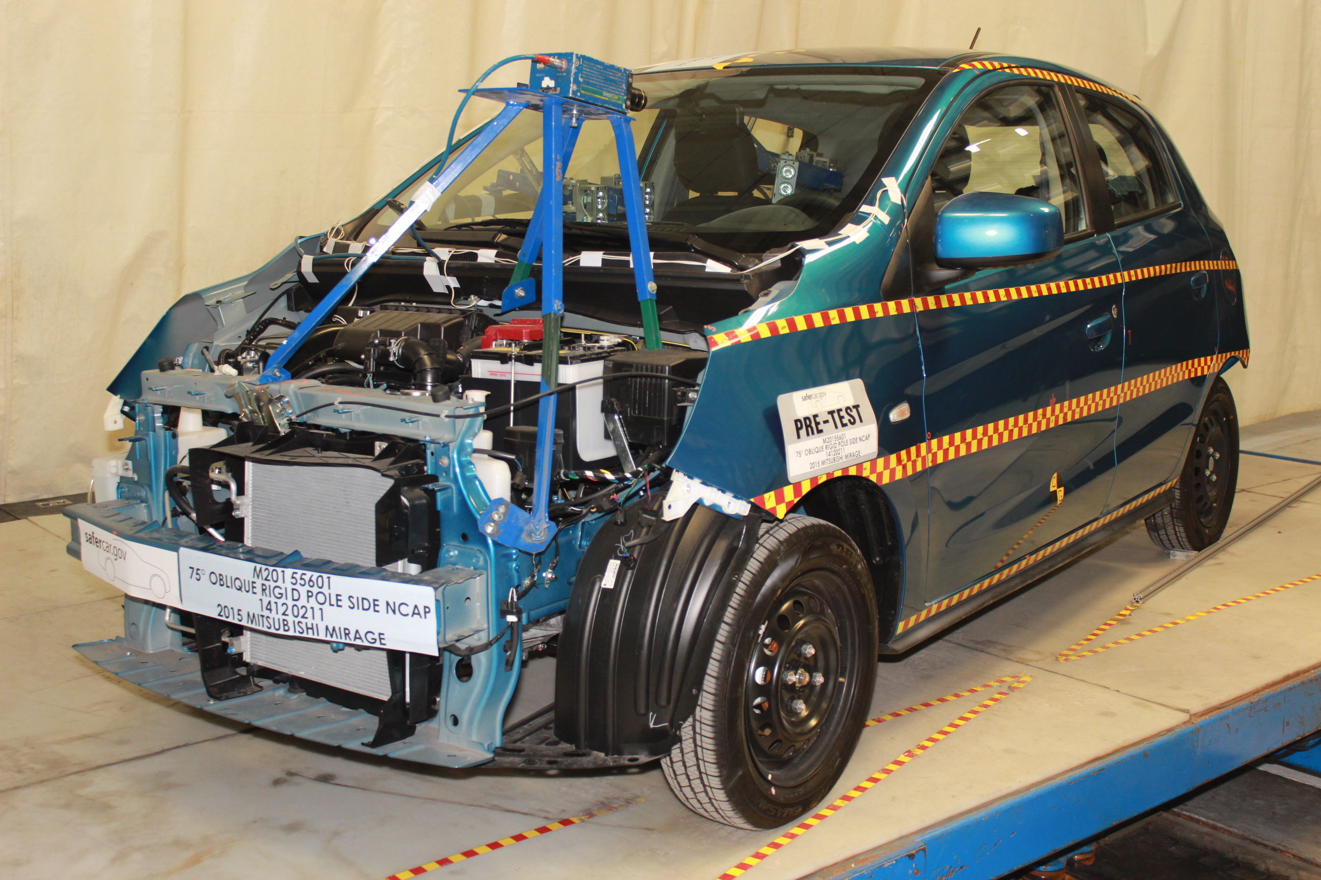 2015 MITSUBISHI MIRAGE crash image 5