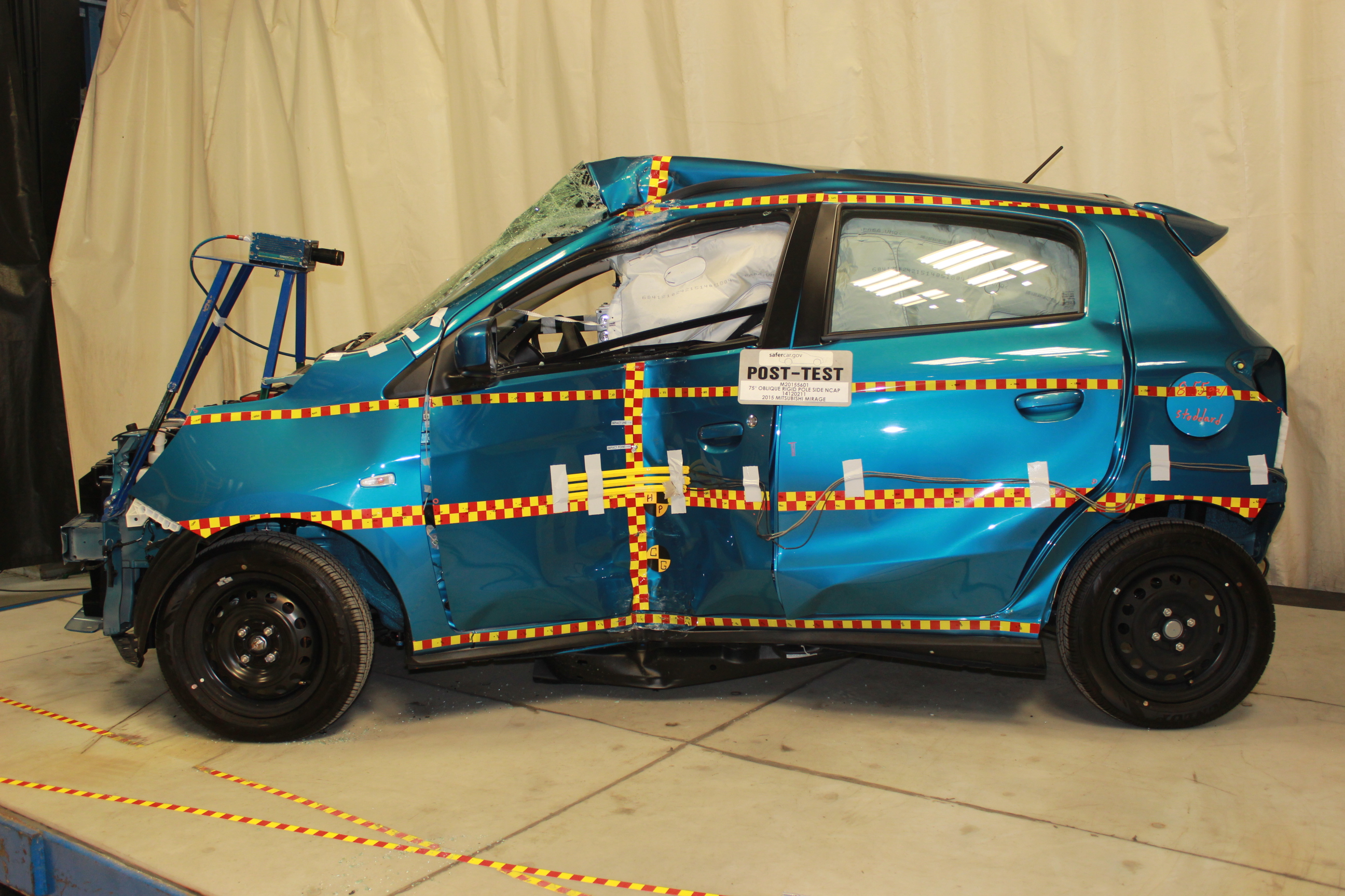 2015 MITSUBISHI MIRAGE crash image 8