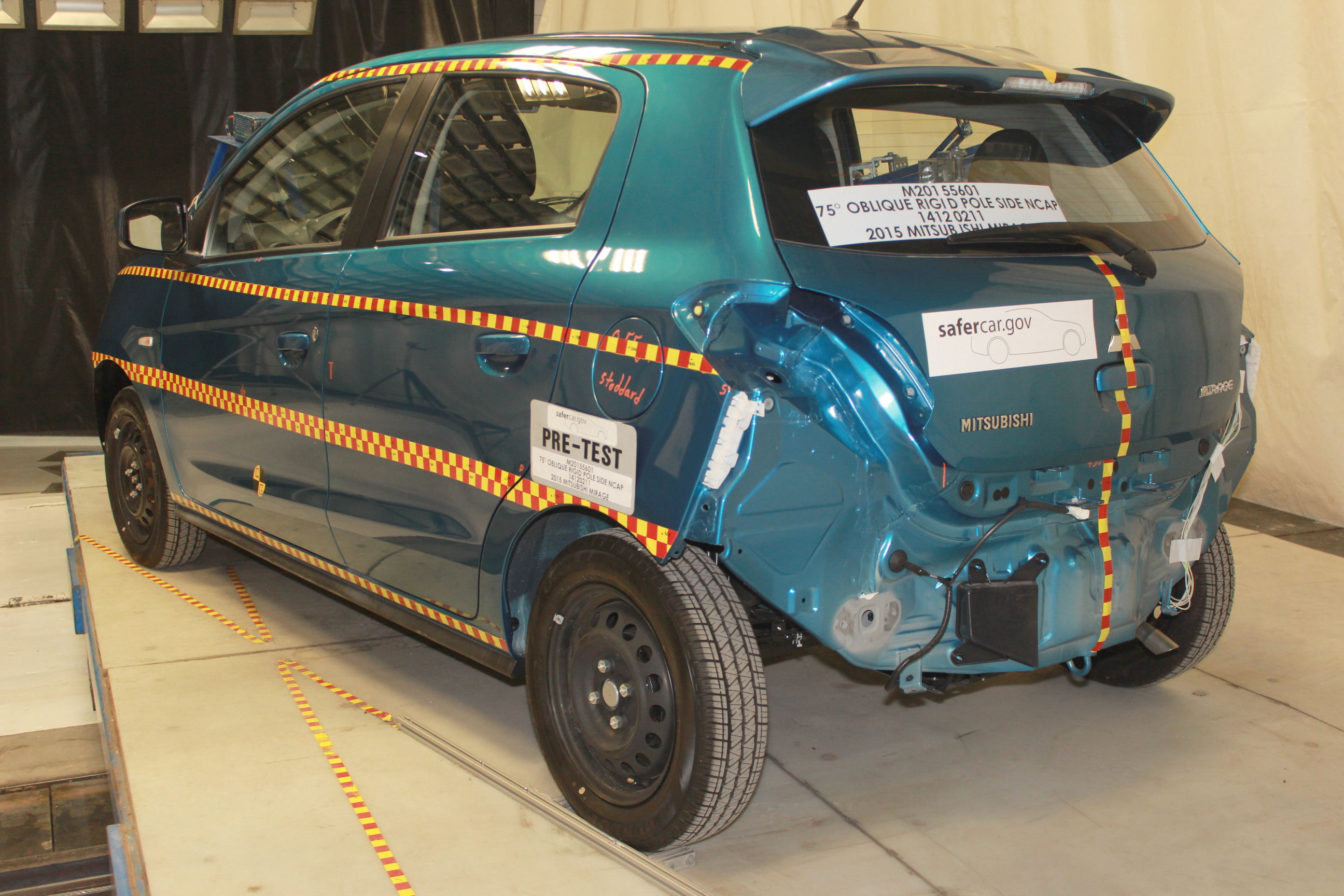 2015 MITSUBISHI MIRAGE crash image 9