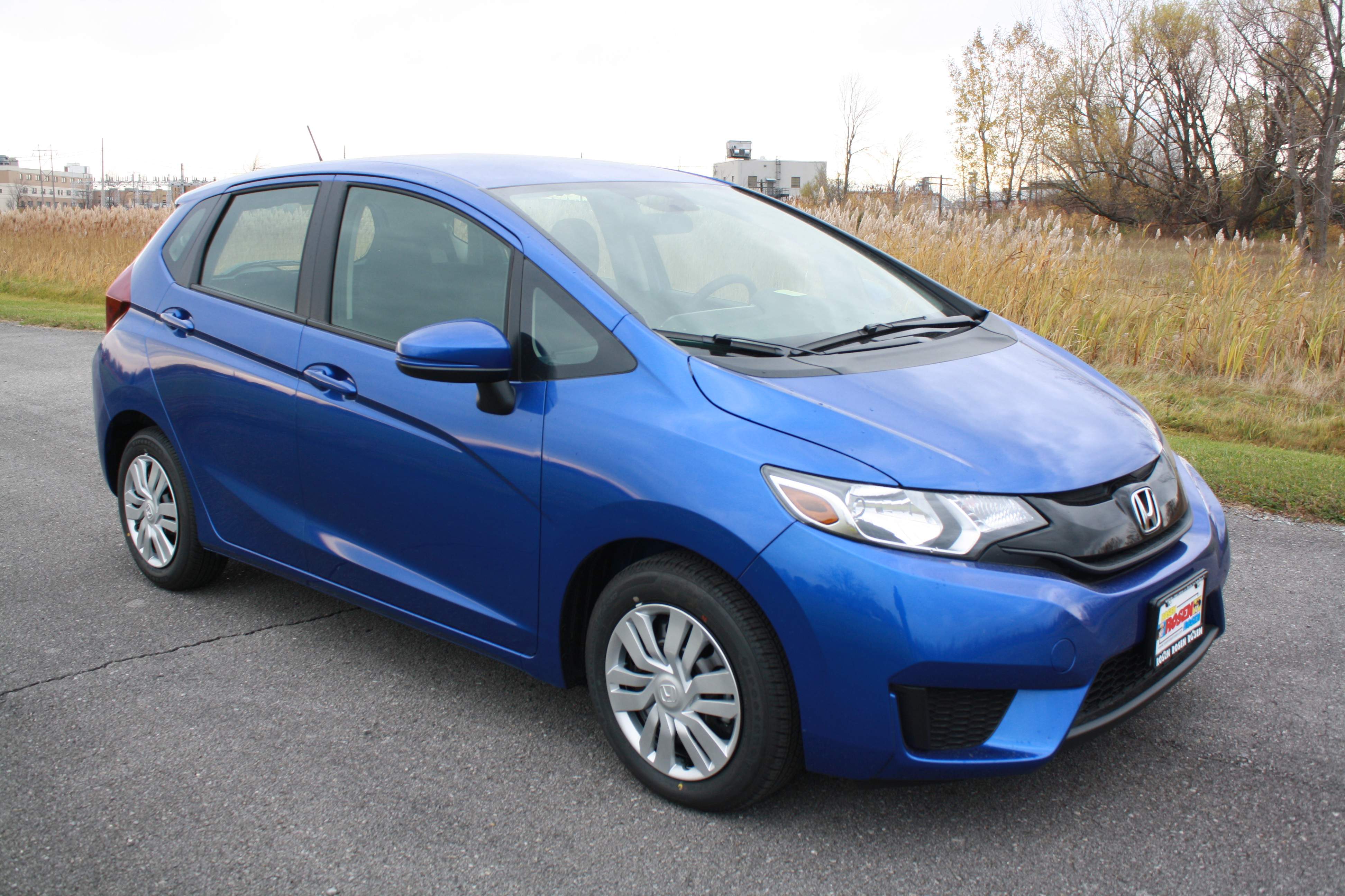 2015 HONDA FIT crash-test photo