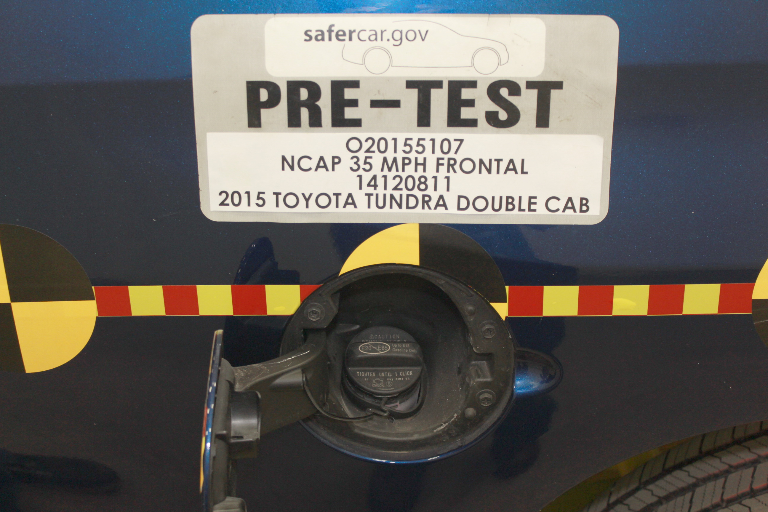 2015 TOYOTA TUNDRA crash image 22