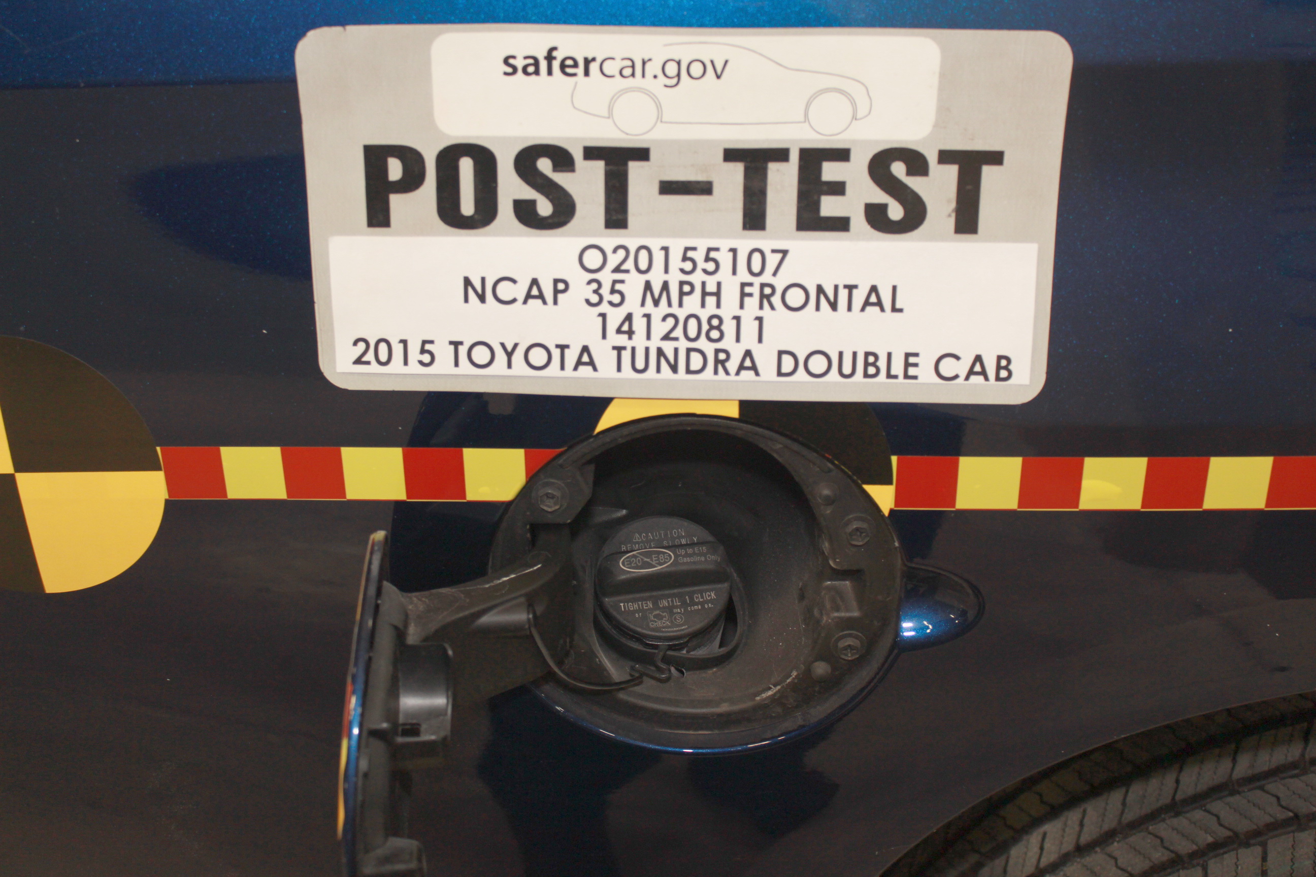 2015 TOYOTA TUNDRA crash image 23
