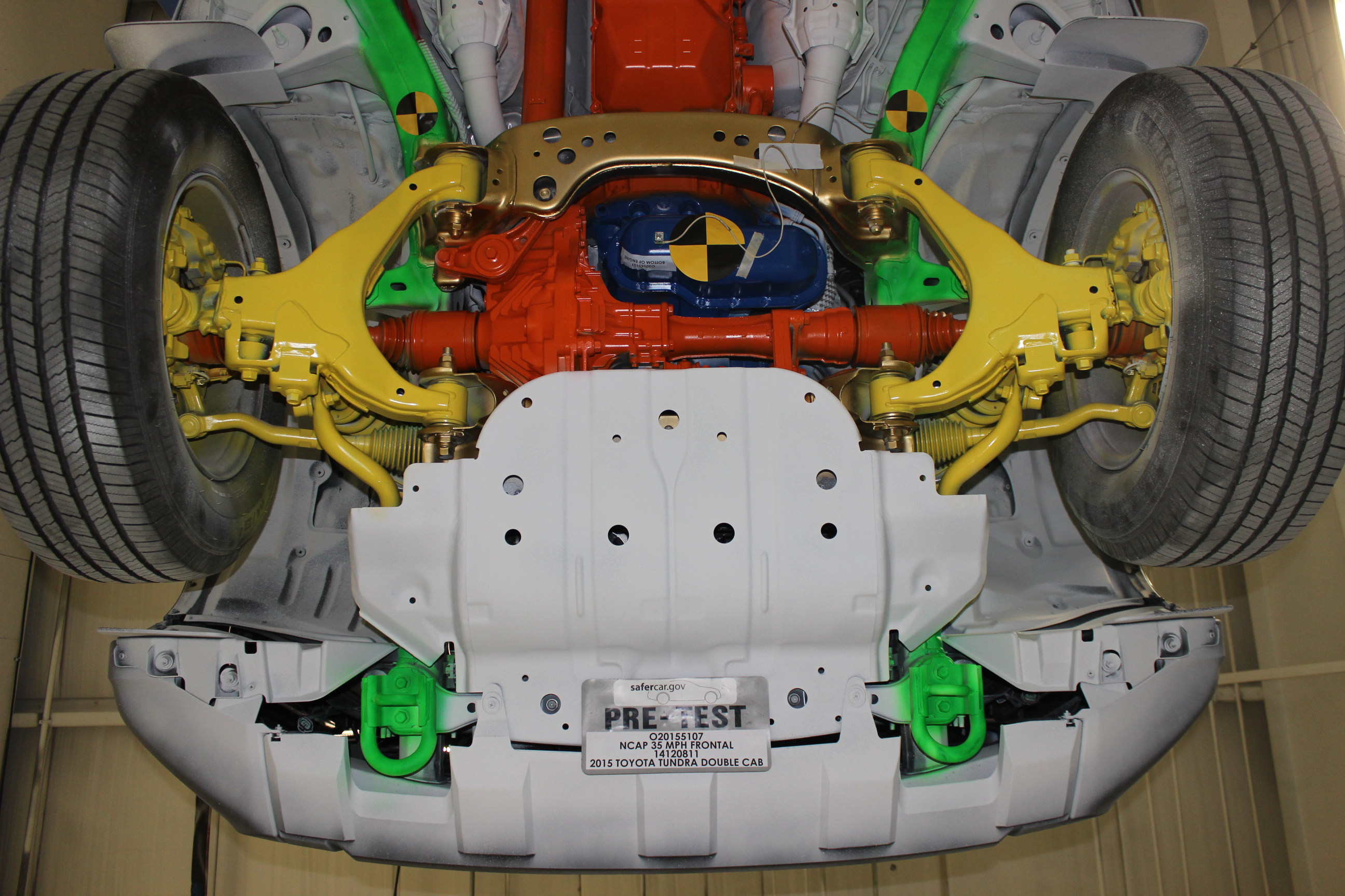 2015 TOYOTA TUNDRA crash image 24