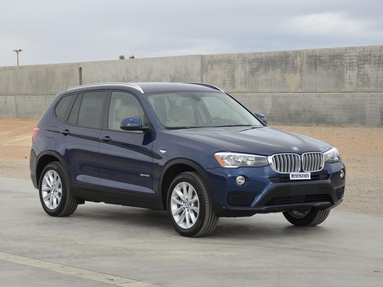 2015 BMW X3 crash-test photo