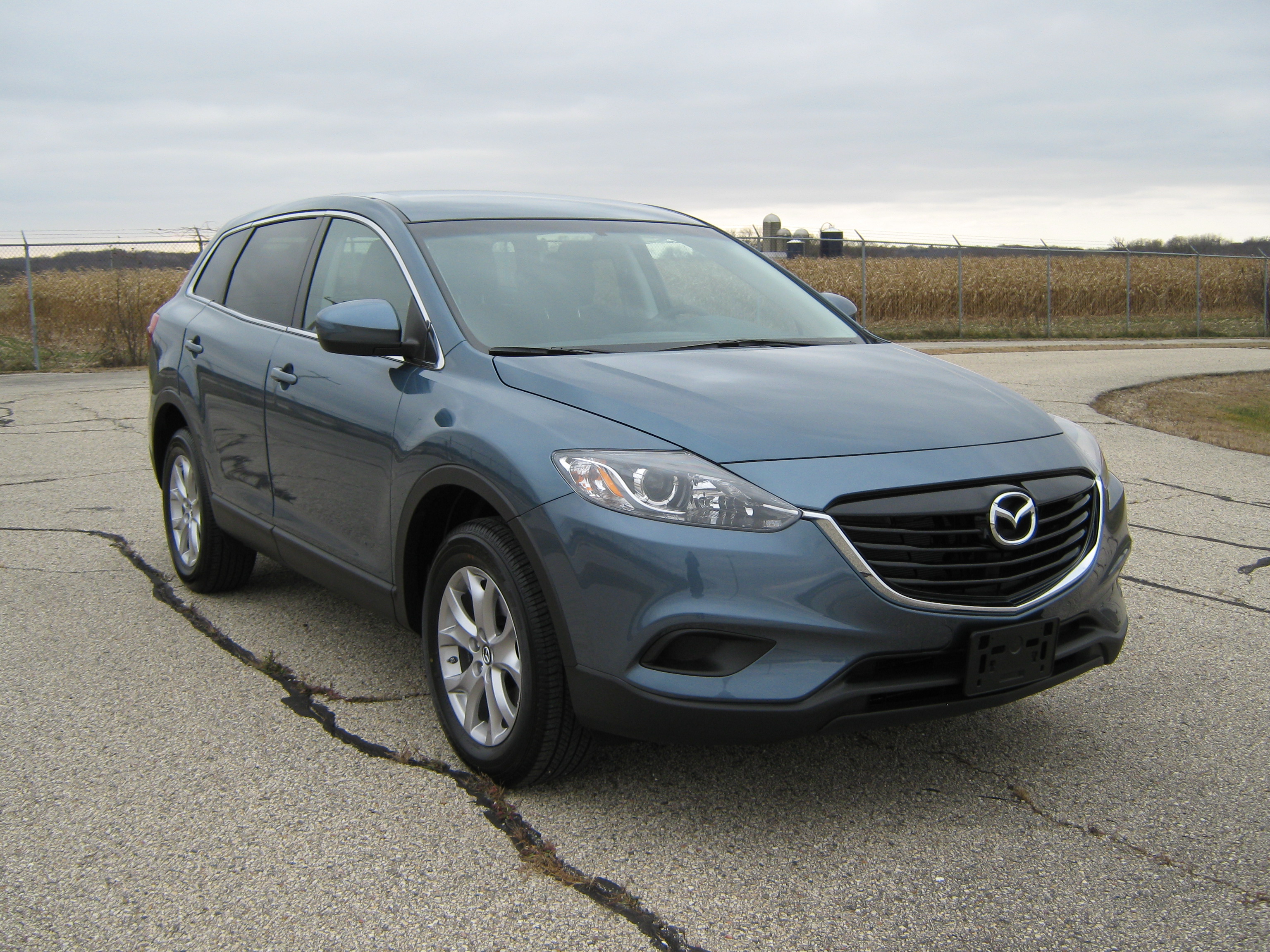 2015 MAZDA CX-9 crash-test photo