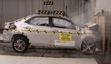 2015 TOYOTA COROLLA crash-test photo