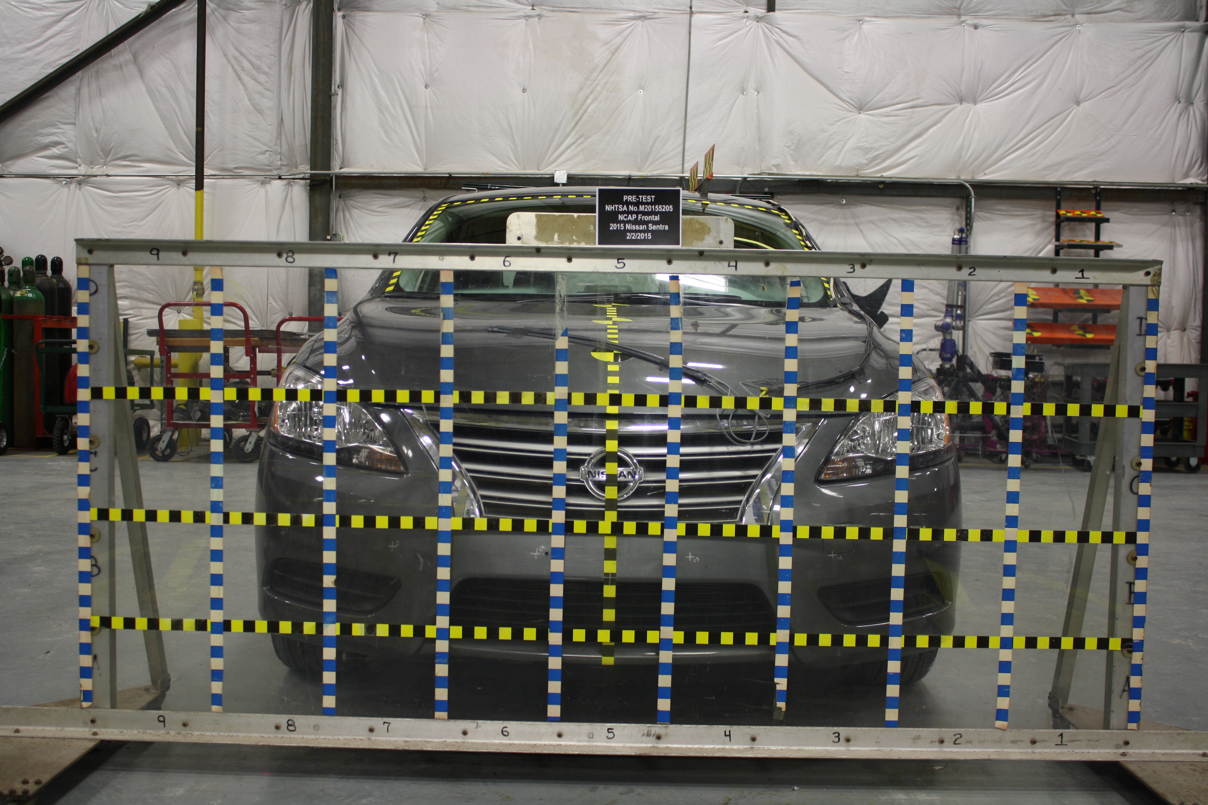 2015 NISSAN SENTRA crash-test photo