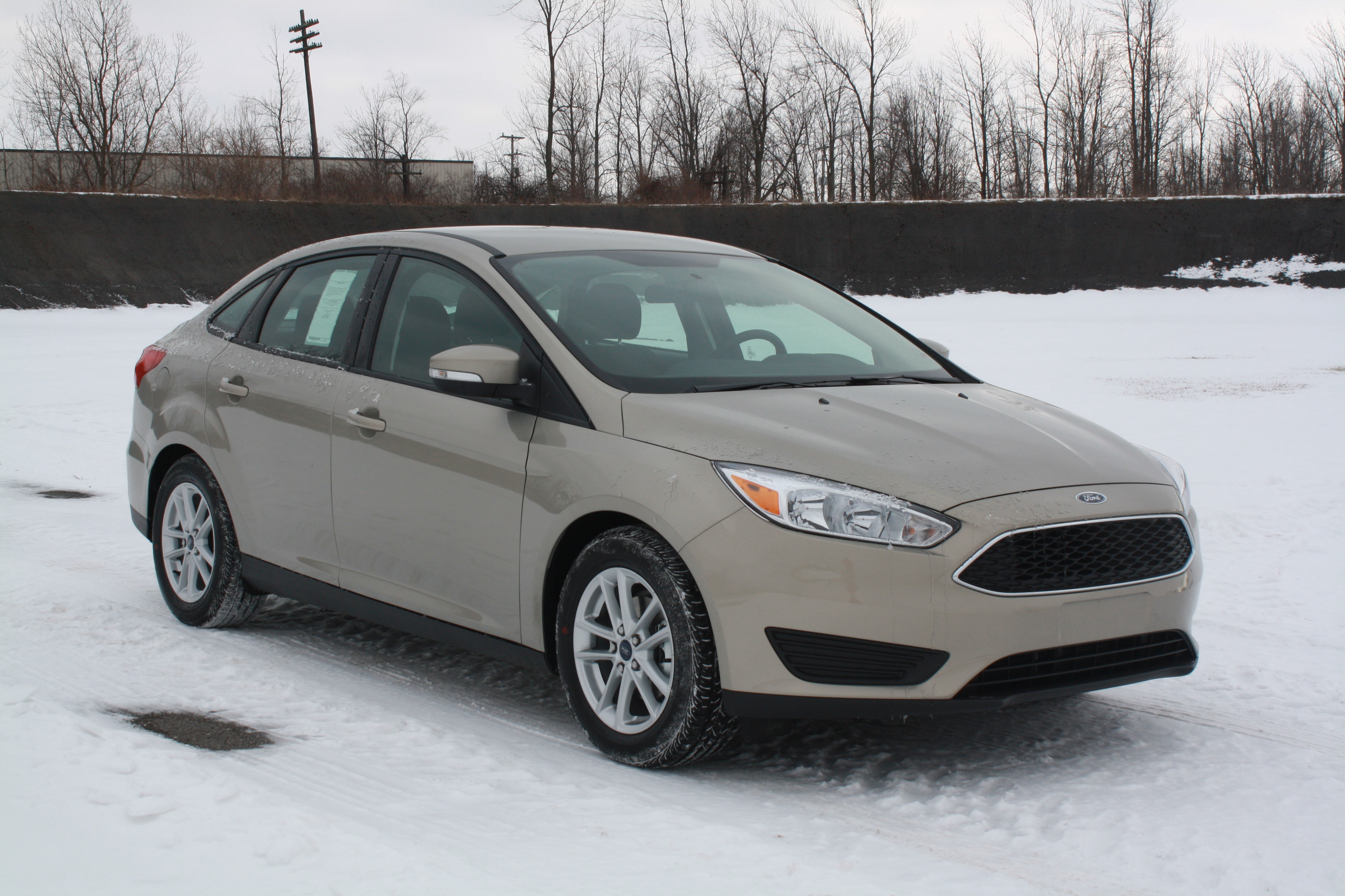 2015 FORD FOCUS crash-test photo